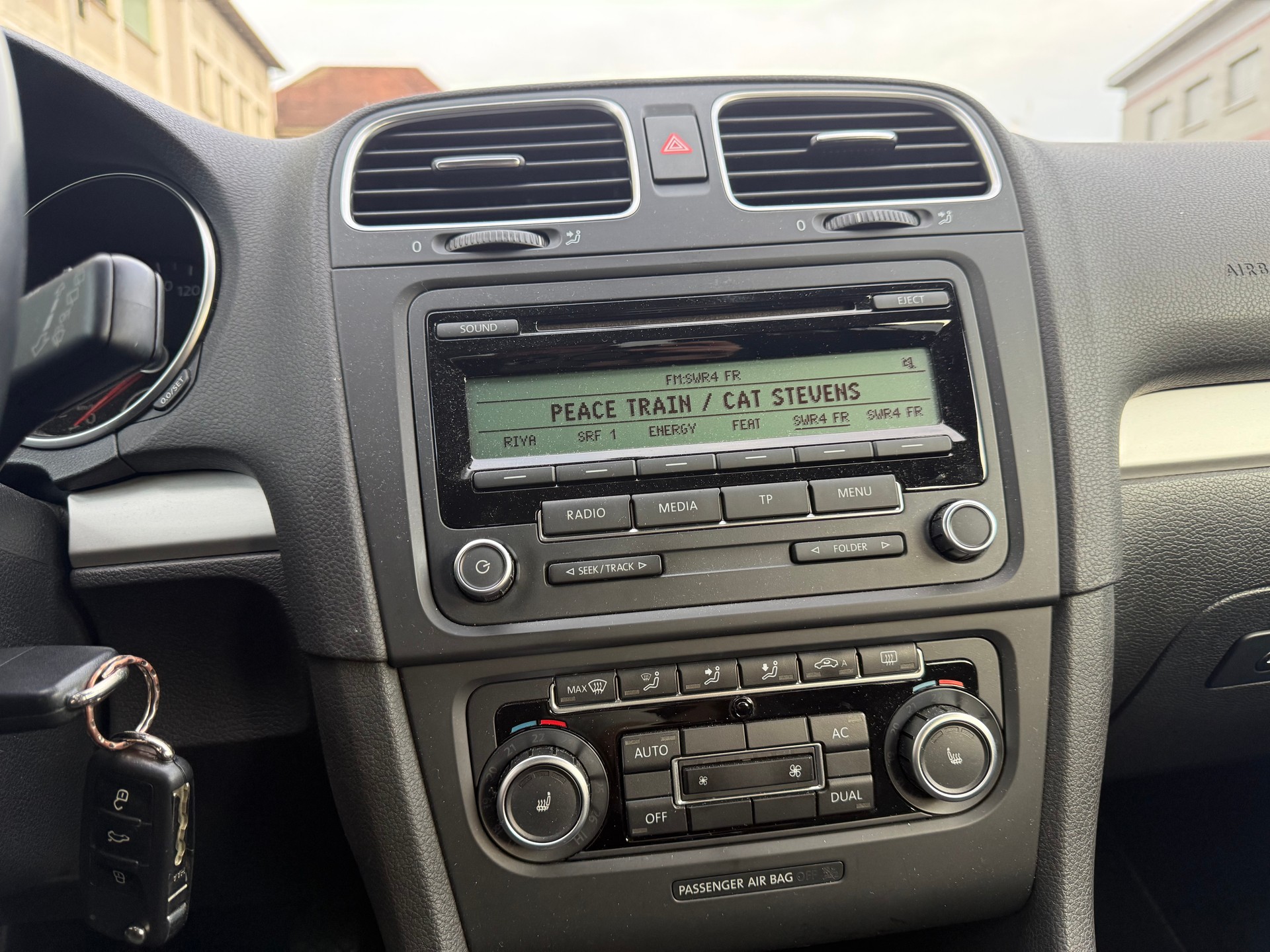 VW Golf 1.4 TSI Highline-image-9