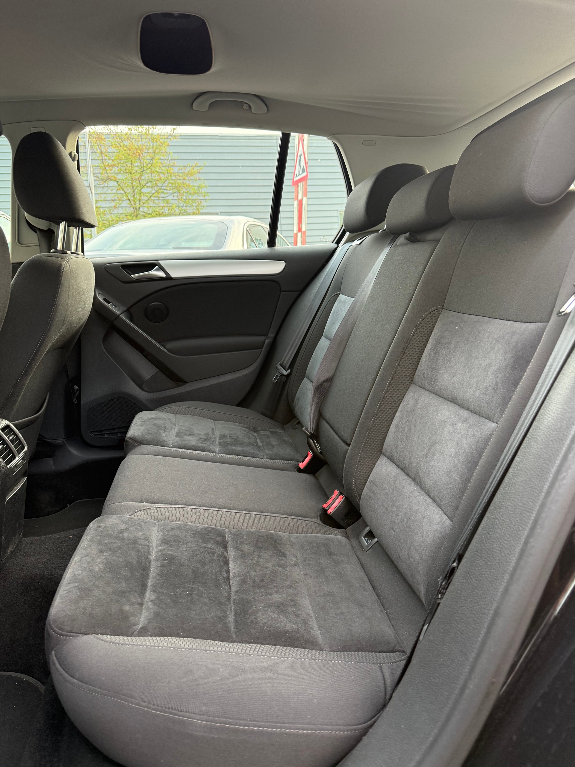 VW Golf 1.4 TSI Highline-image-5