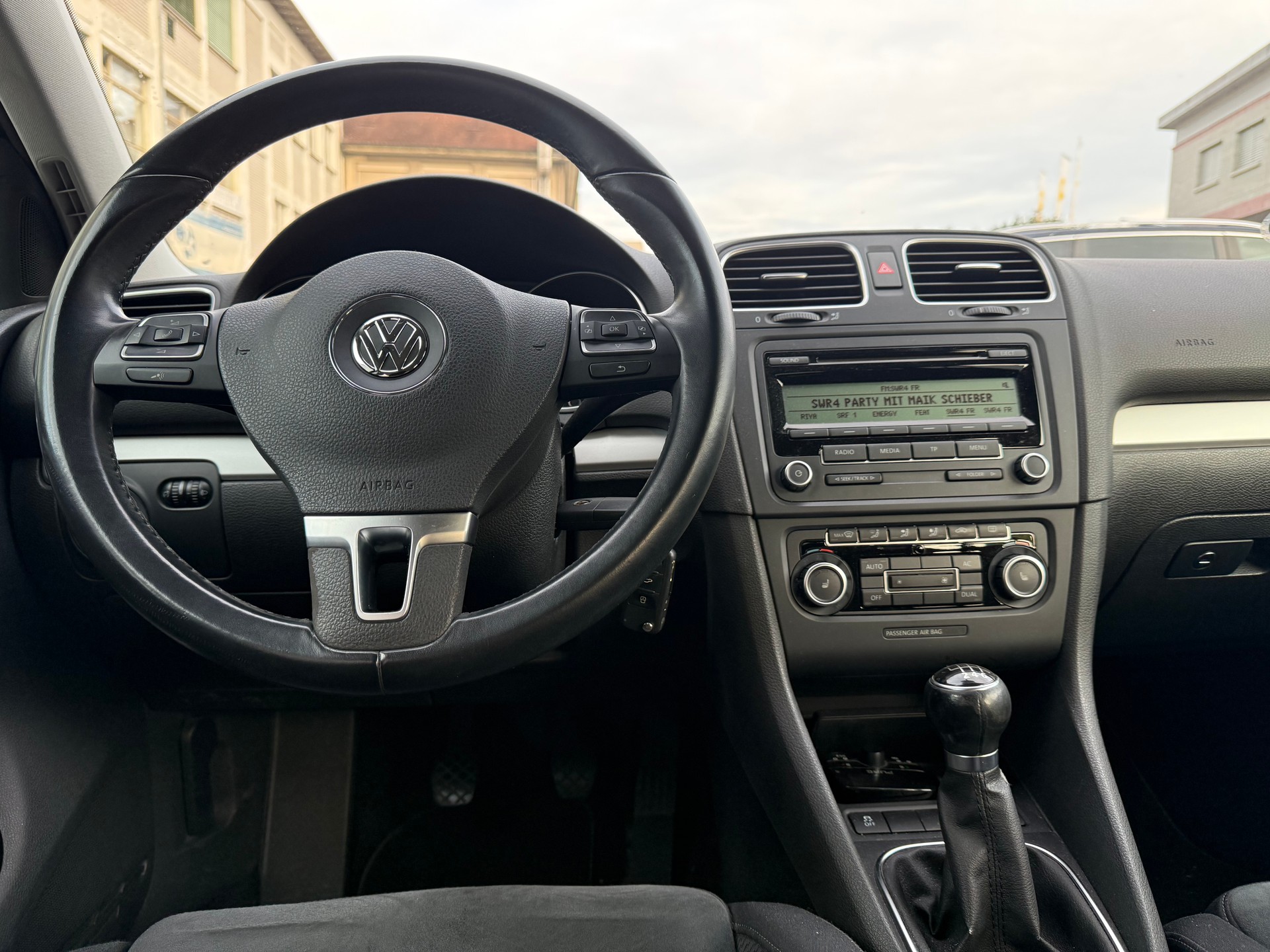 VW Golf 1.4 TSI Highline-image-8