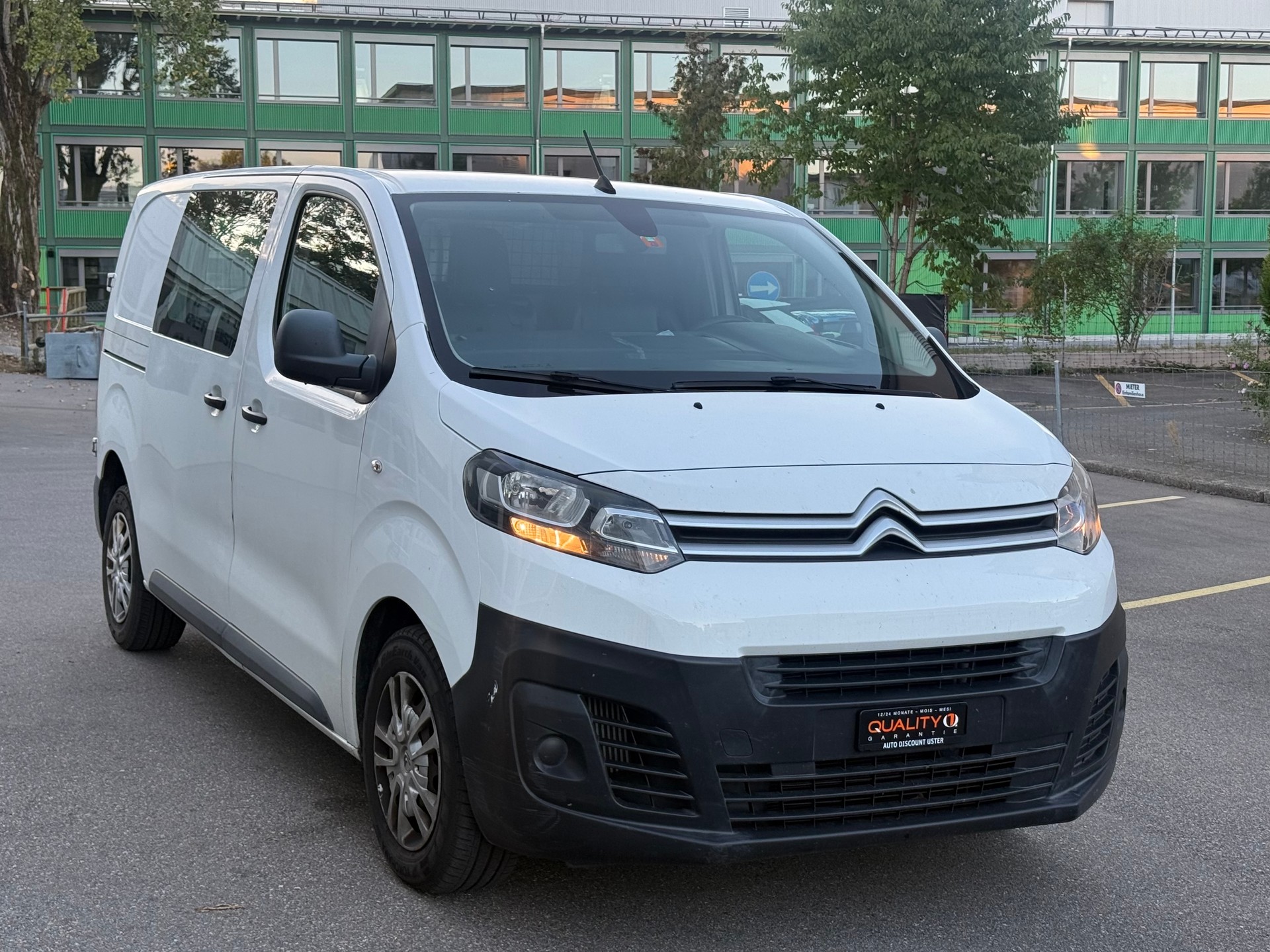 CITROEN Jumpy 2.0 BlueHDi 120 M Komfort-image-2