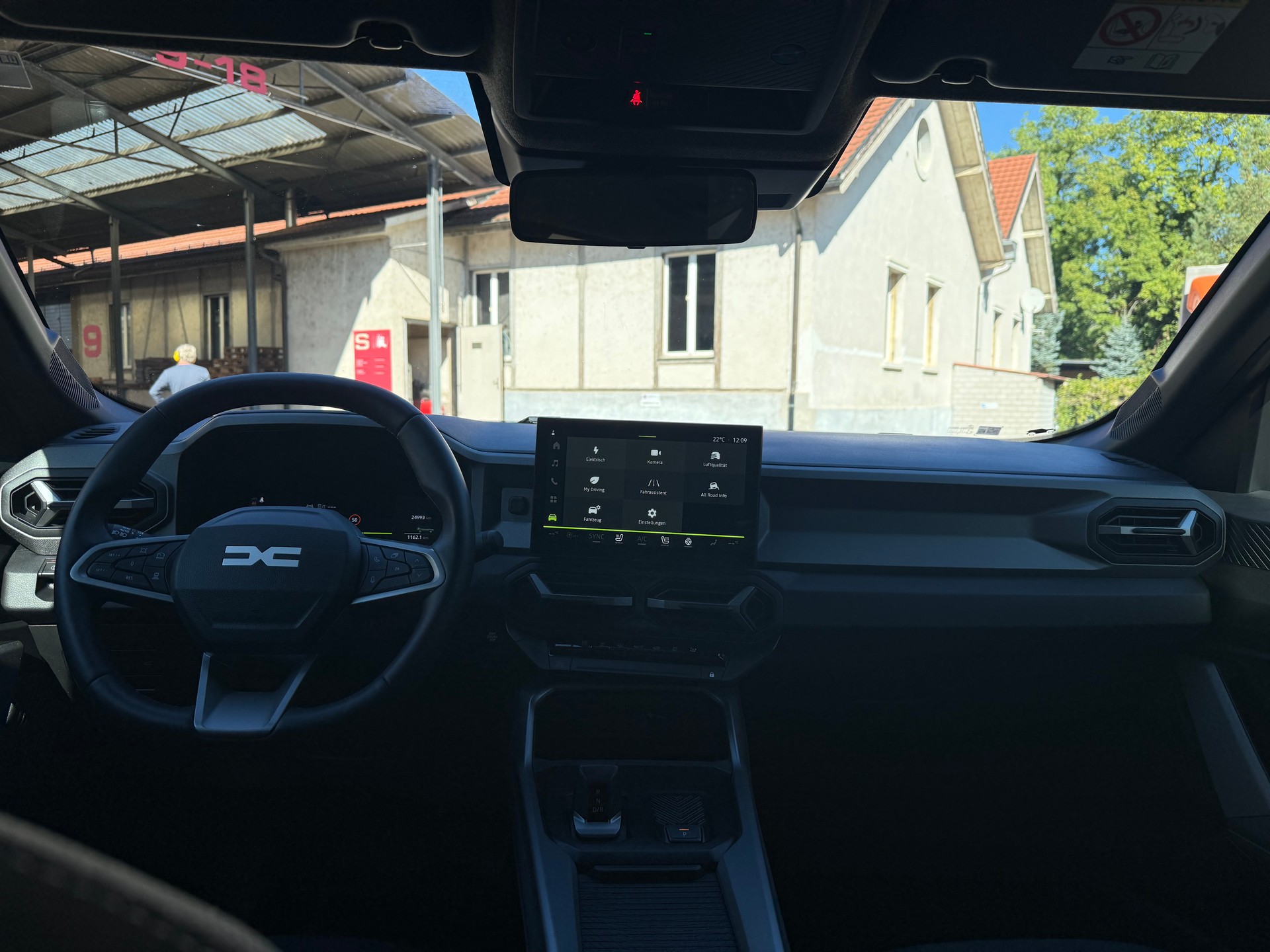 DACIA Bigster HEV 155 Journey-image-9