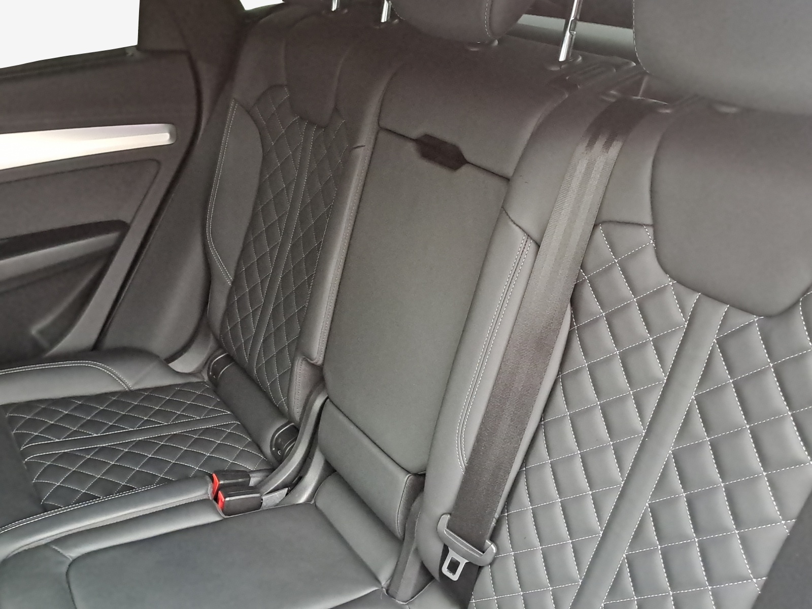 AUDI Q5 Sportback 50 TDI S line quattro tiptronic-image-11