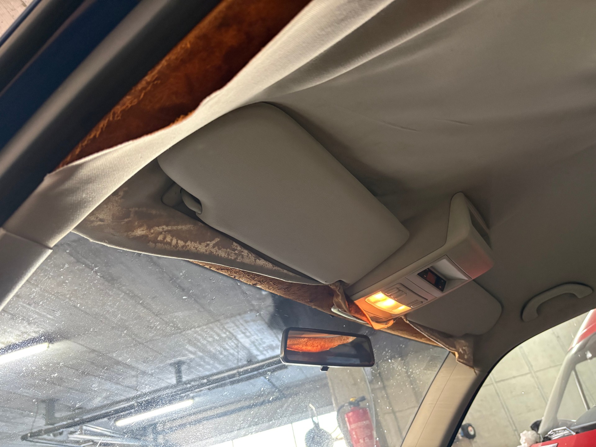 VW T5 2.5 TDI PD 4MOTION-image-12