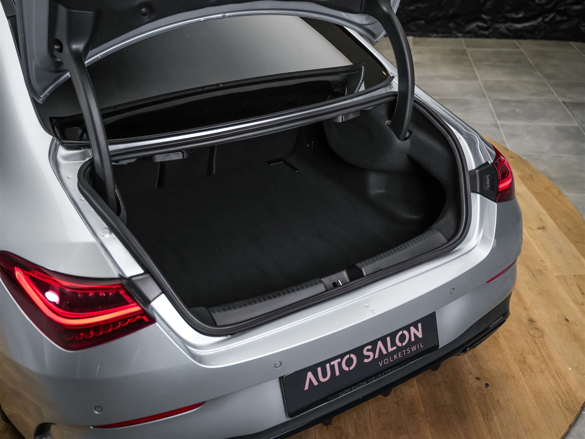 MERCEDES-BENZ CLA 200 AMG Line 7G-DCT *Facelift*Assistenten*Amientenbeleuchtung*-image-39