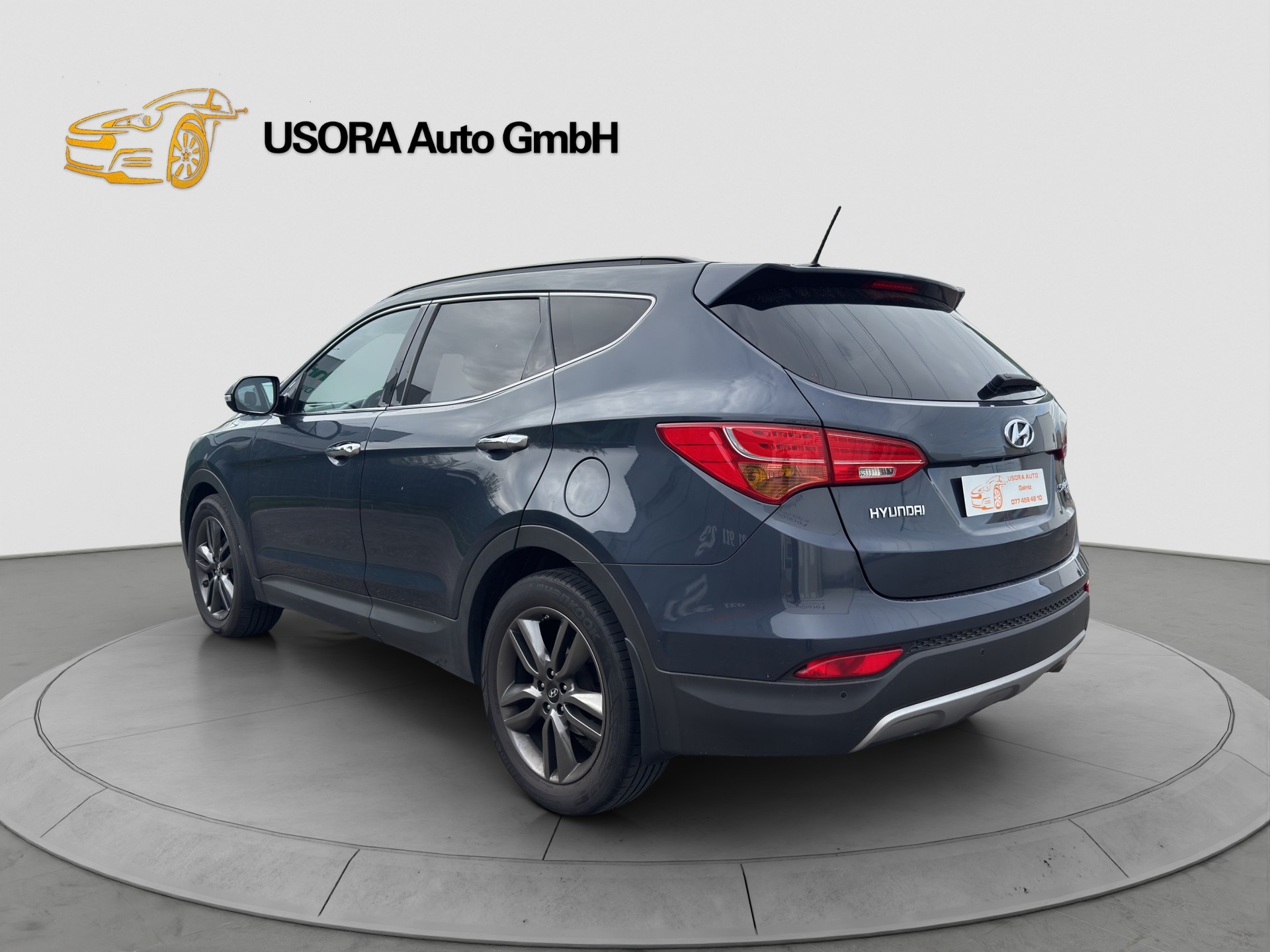 HYUNDAI SANTA FE-image-4