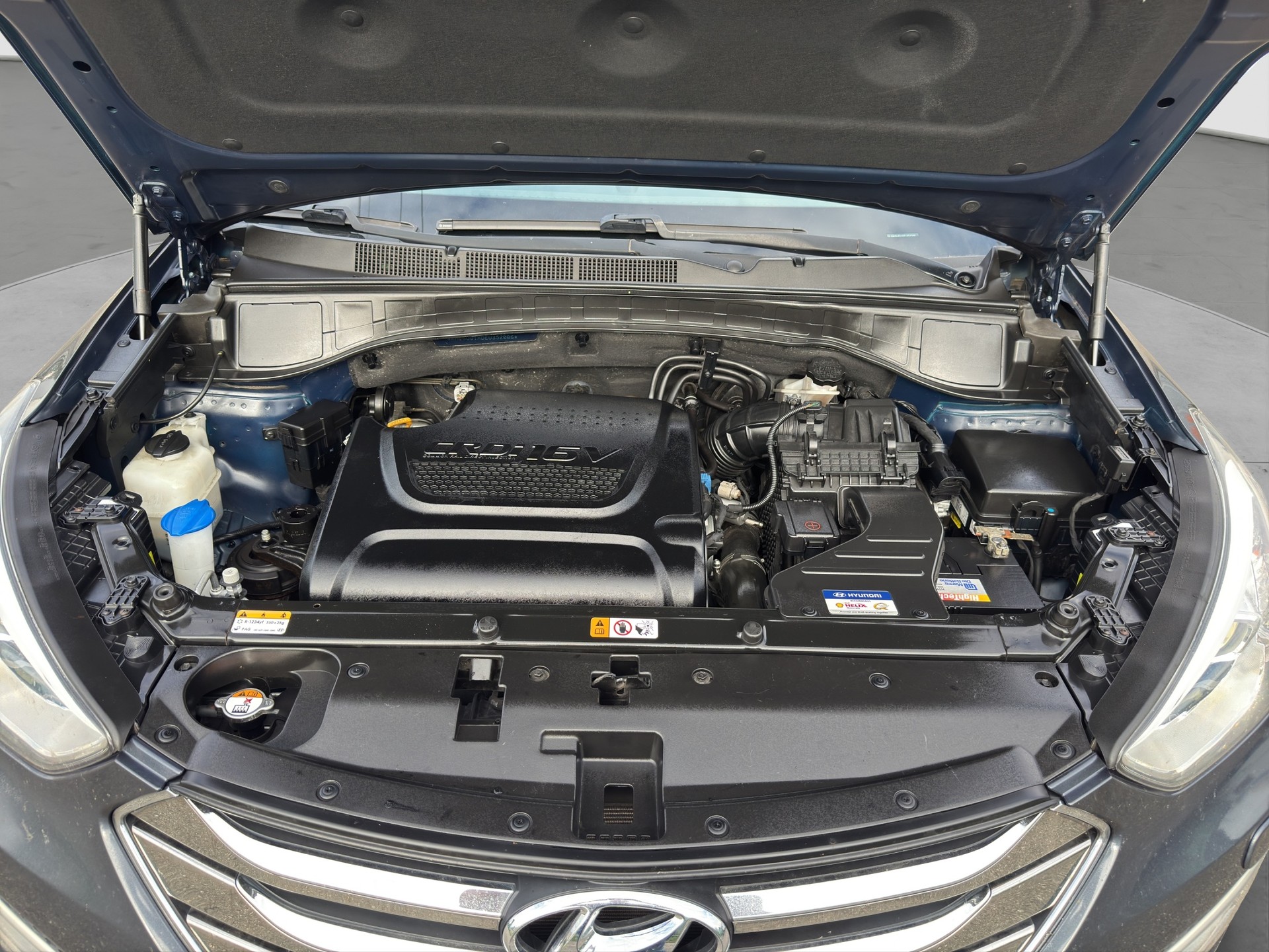 HYUNDAI SANTA FE-image-8
