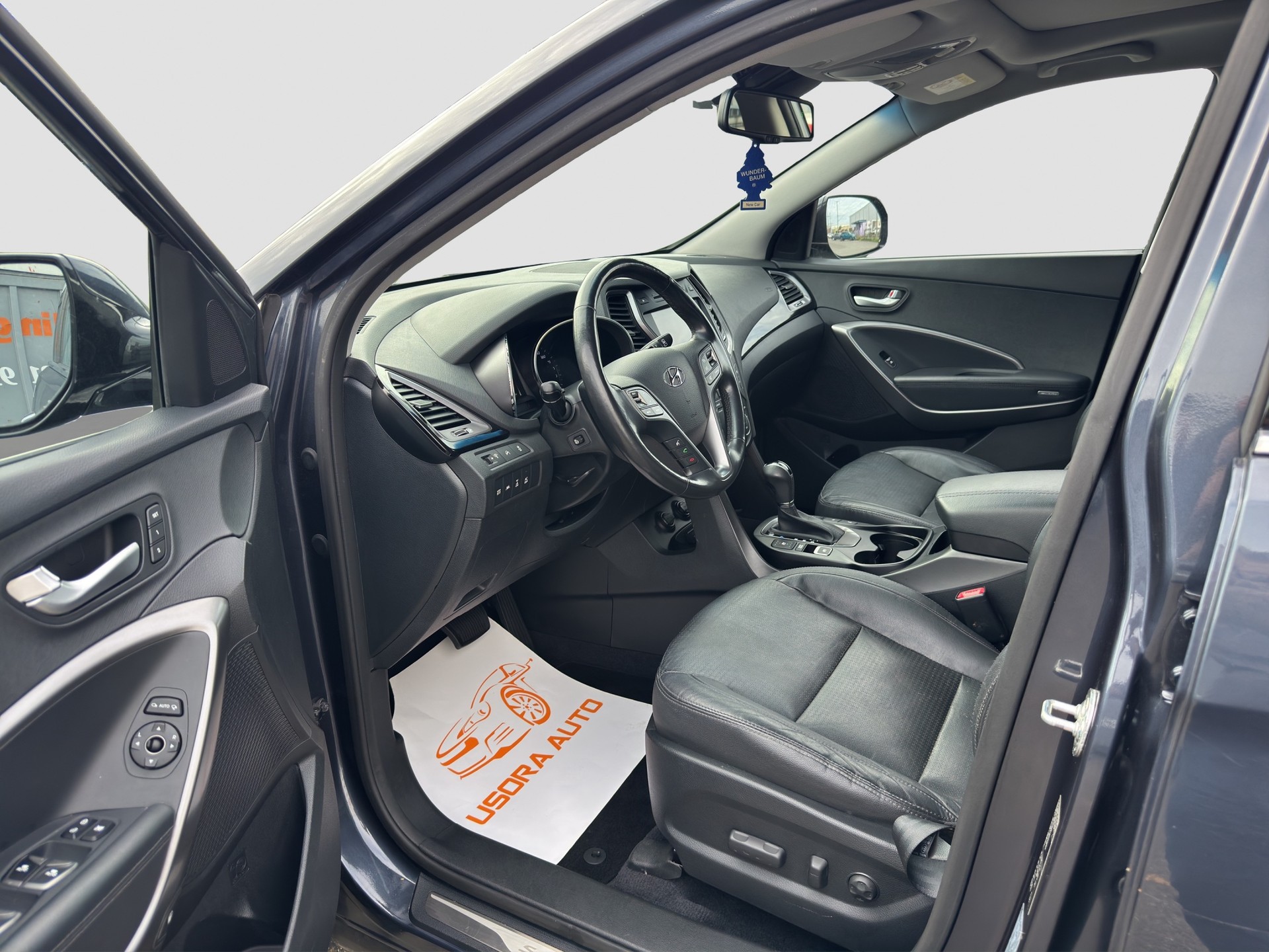 HYUNDAI SANTA FE-image-12