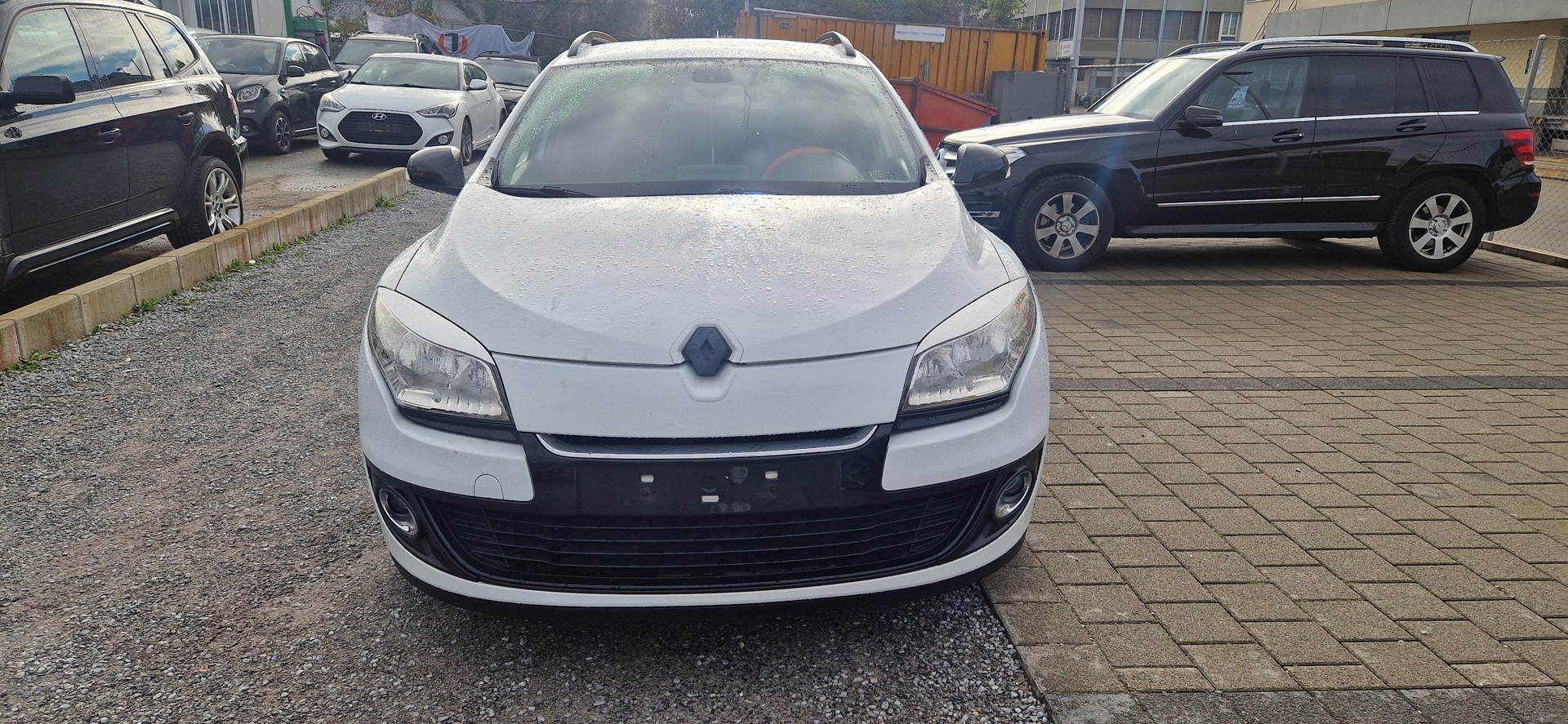 RENAULT Mégane Grandtour 1.5 dCi Dynamique EDC-image-1