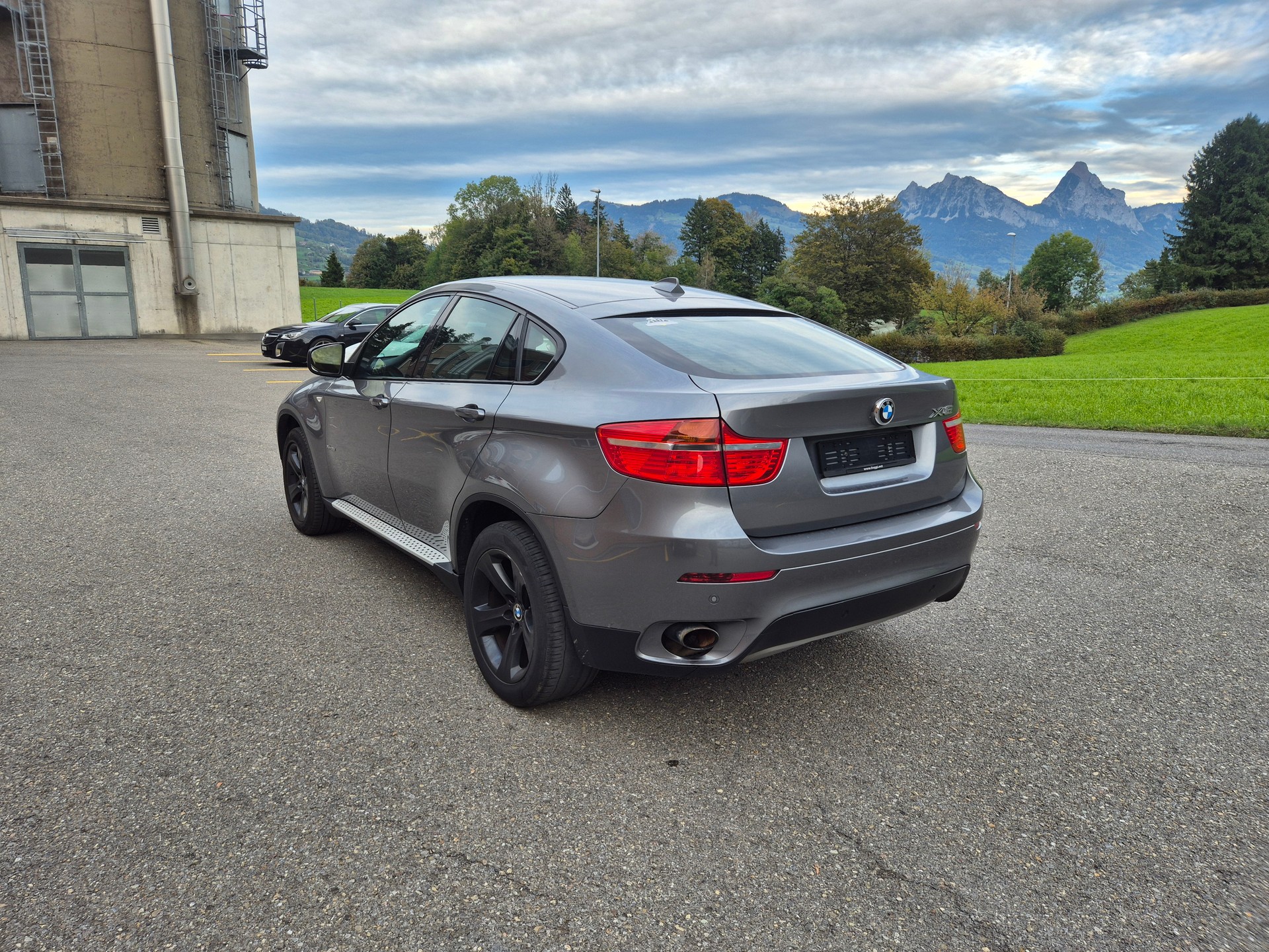 BMW X6 xDrive 35i Steptronic-image-2