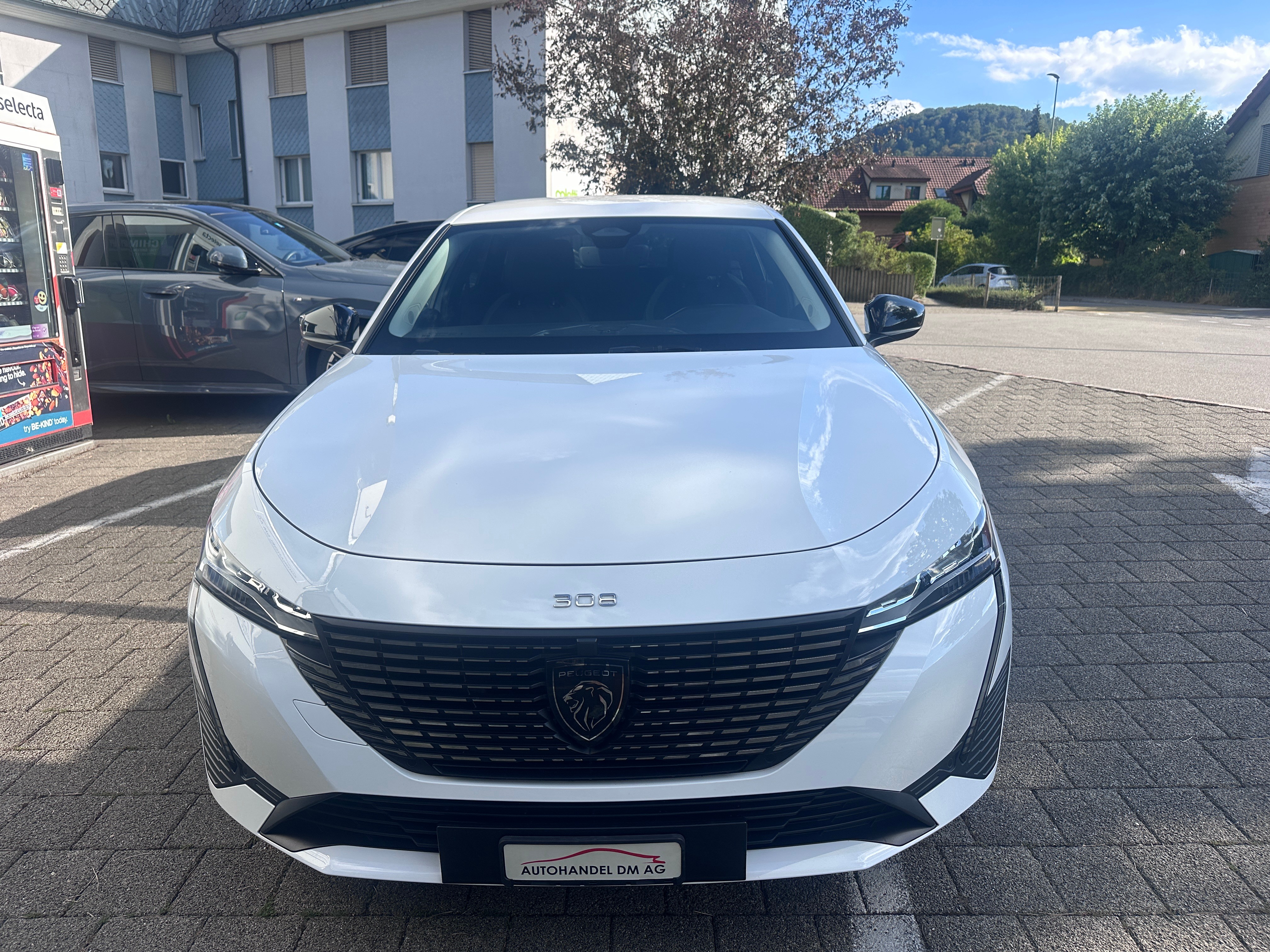 Car photo