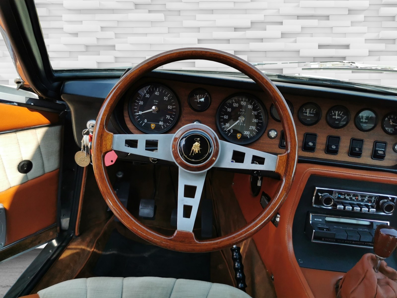 LAMBORGHINI ISLERO S GT 400 2+2-image-10