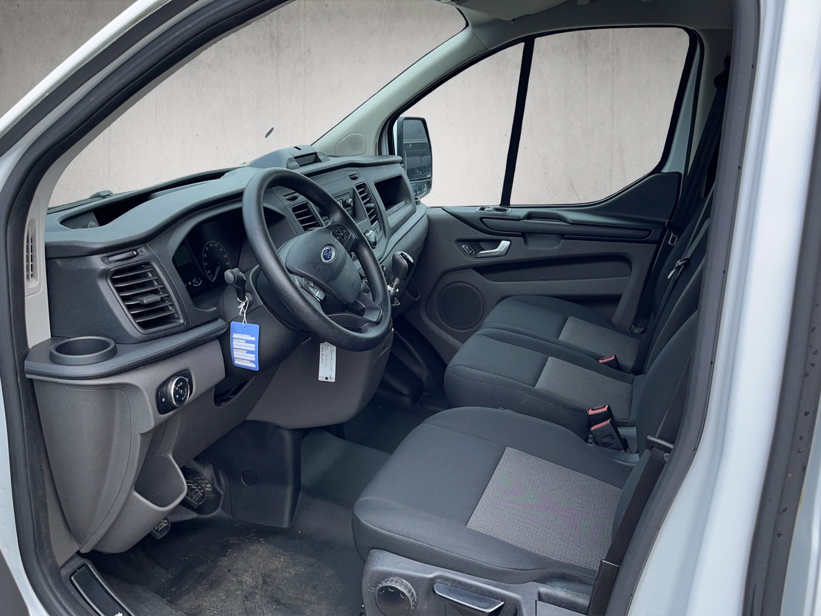 FORD Transit Custom Van 280 L1 2.0 TDCi 105 Trend-image-8