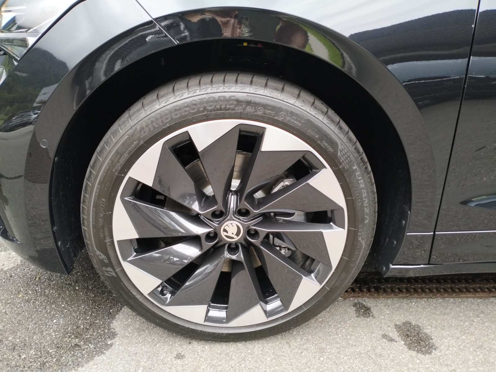 SKODA Enyaq iV 80 SportLine-image-11