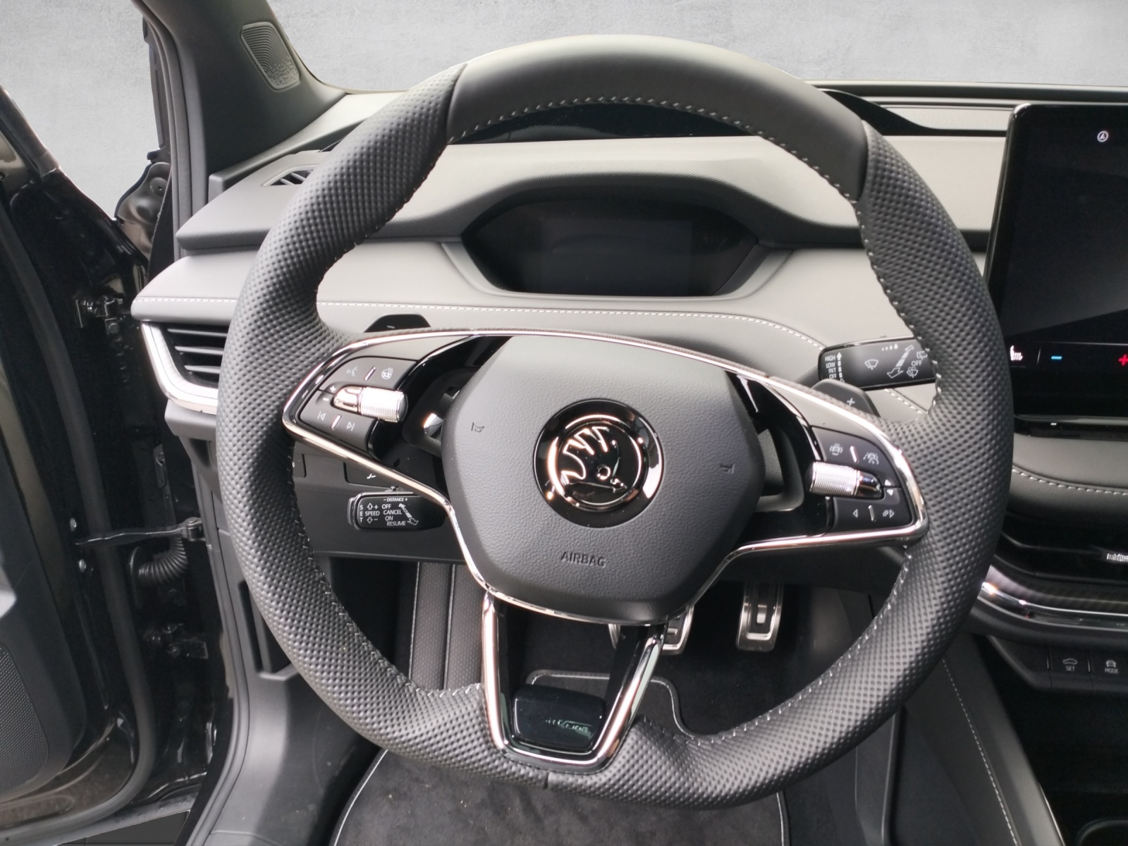 SKODA Enyaq iV 80 SportLine-image-5