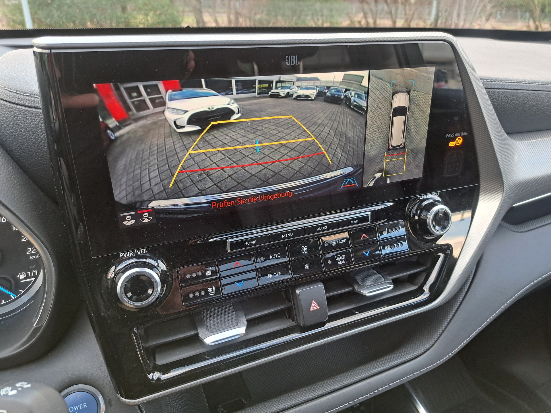 TOYOTA Highlander 2.5 HSD Premium e-CVT-image-11