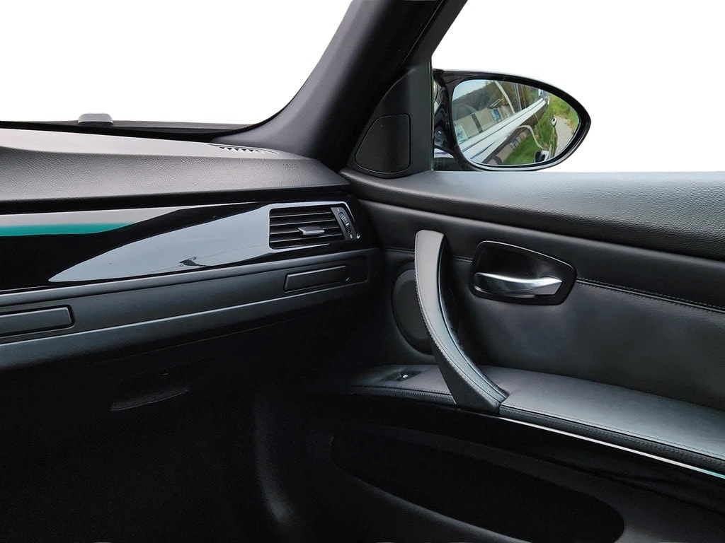 BMW M3 Limousine-image-11