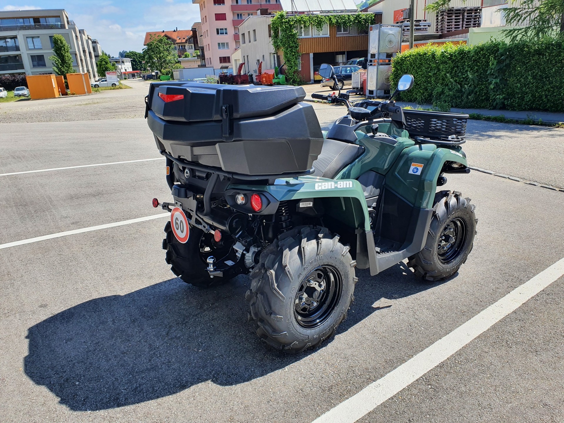 CAN-AM 570 L XU-image-3