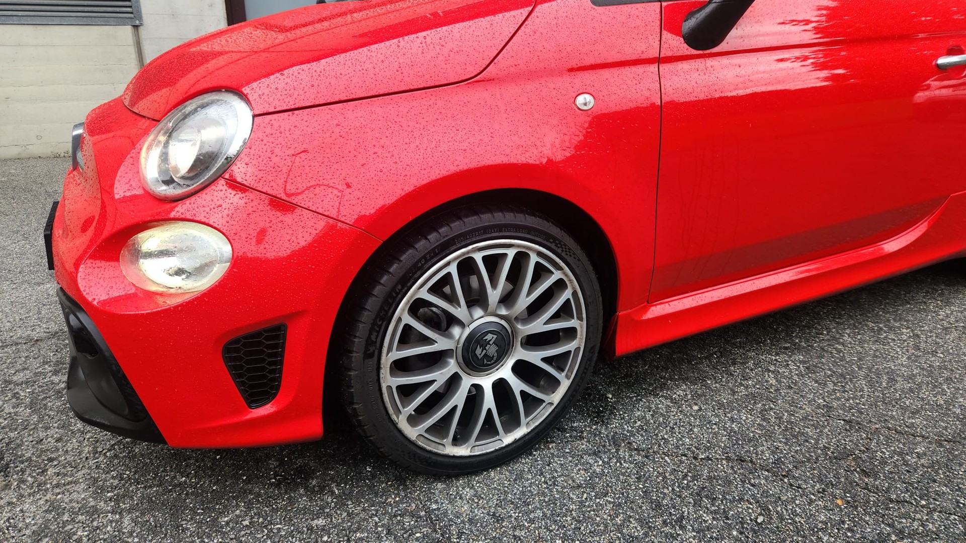 FIAT Abarth 595 1.4 T jet 2018 145cv-image-1