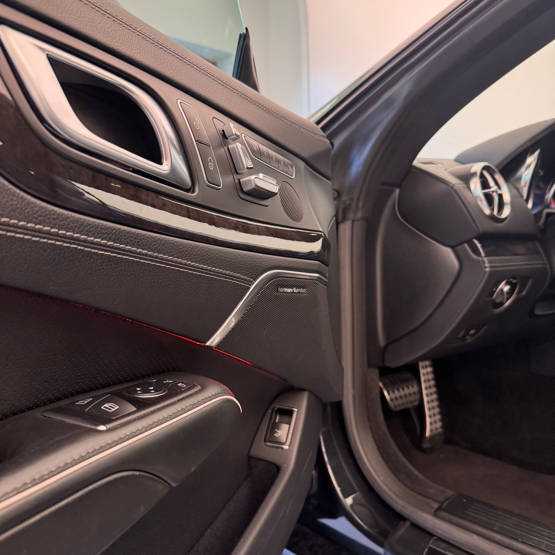 MERCEDES-BENZ SL 500 7G-Tronic-image-9