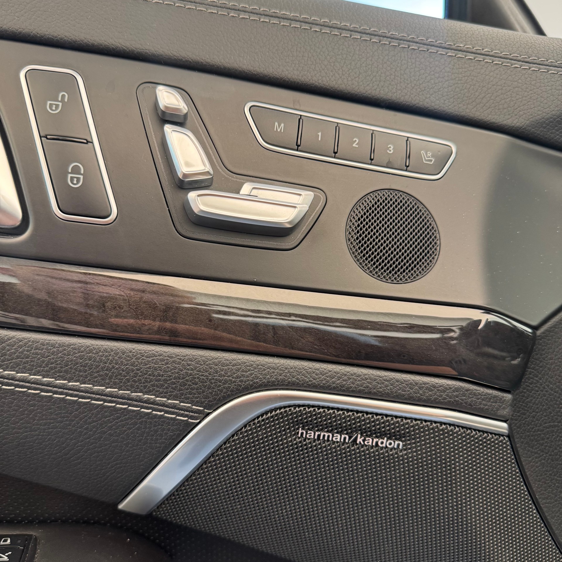MERCEDES-BENZ SL 500 7G-Tronic-image-14