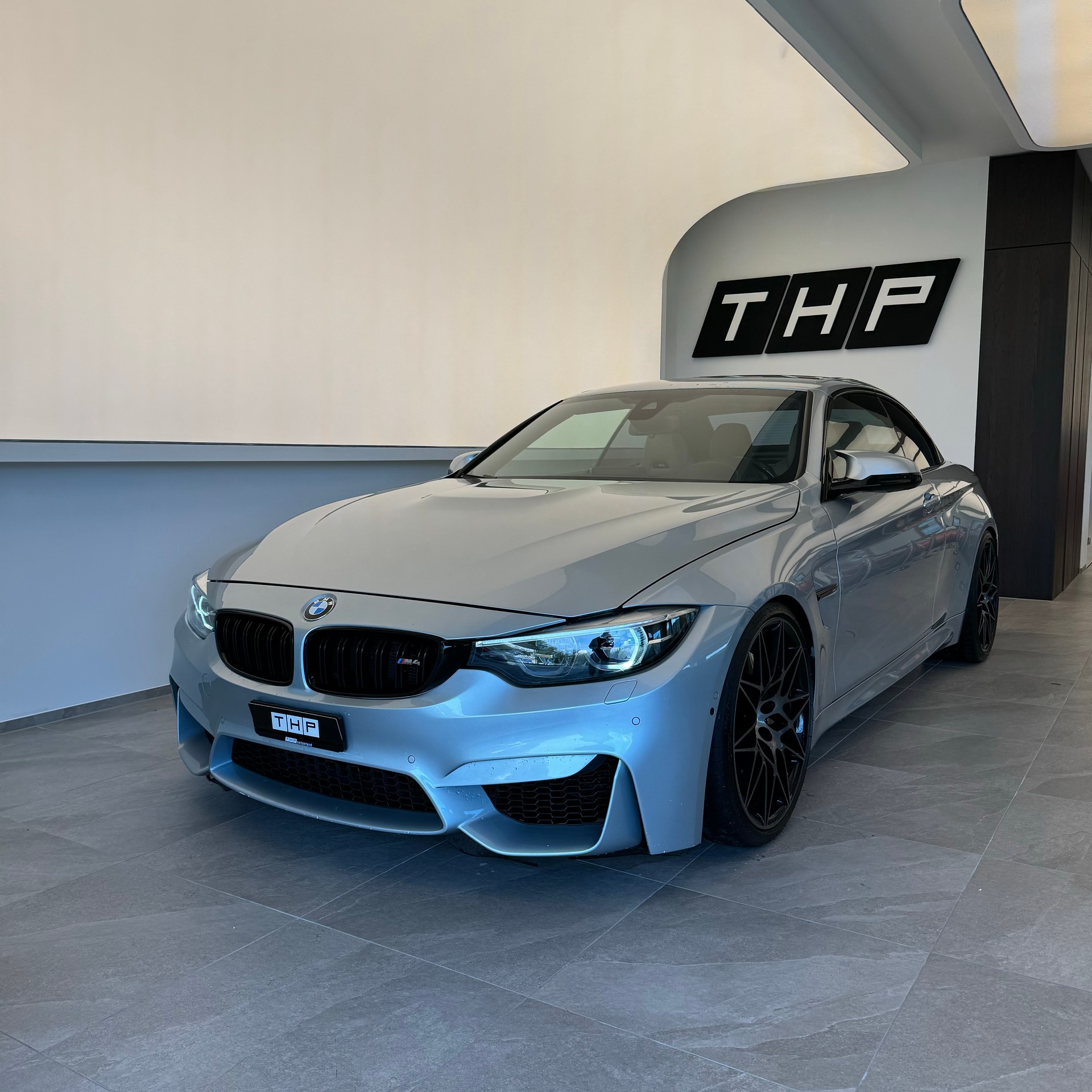 BMW M4 Cabriolet DKG-image-0