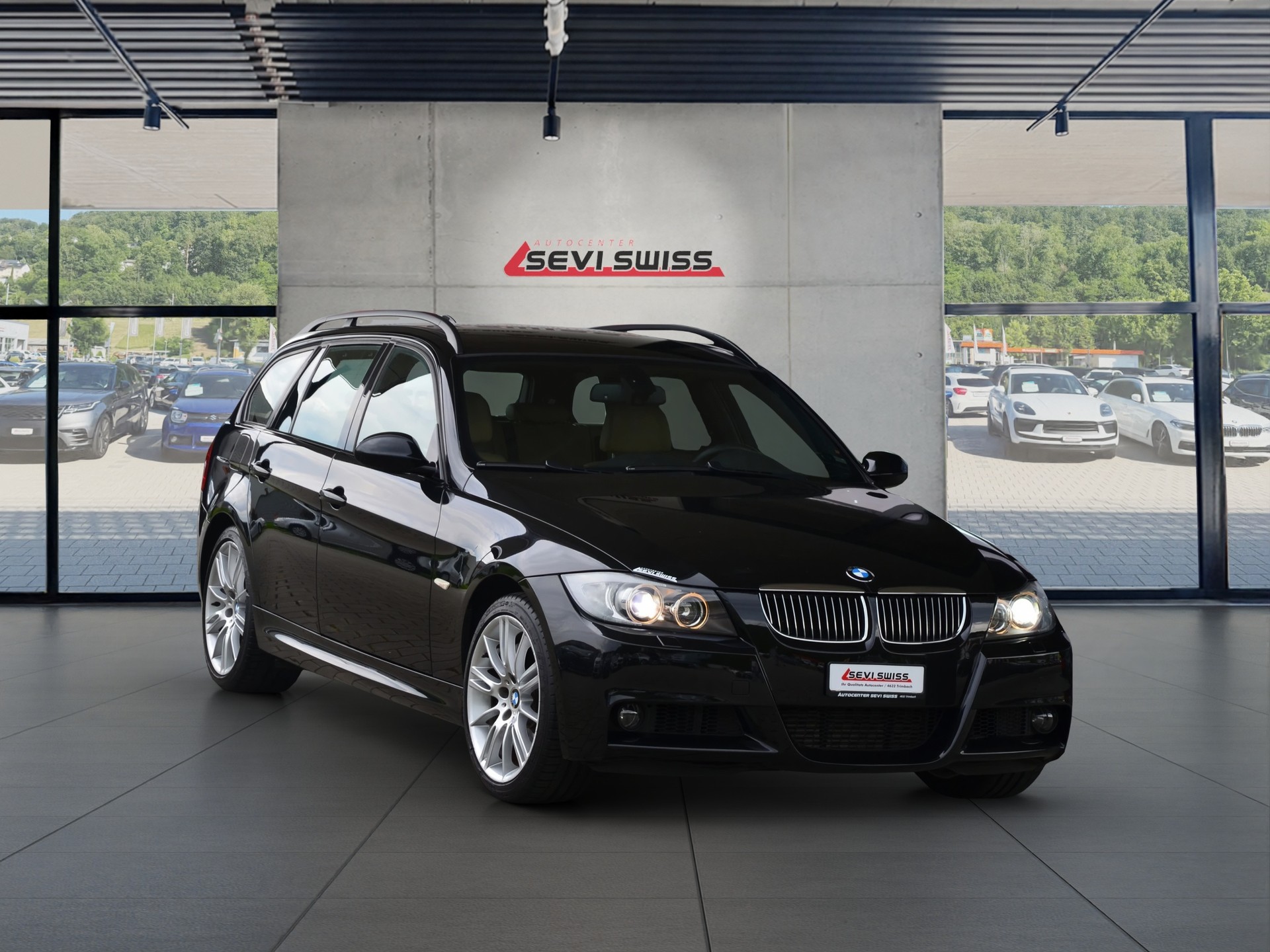 BMW 335xi Touring Steptronic*M-Sportpaket*Frisch ab MFK*-image-0