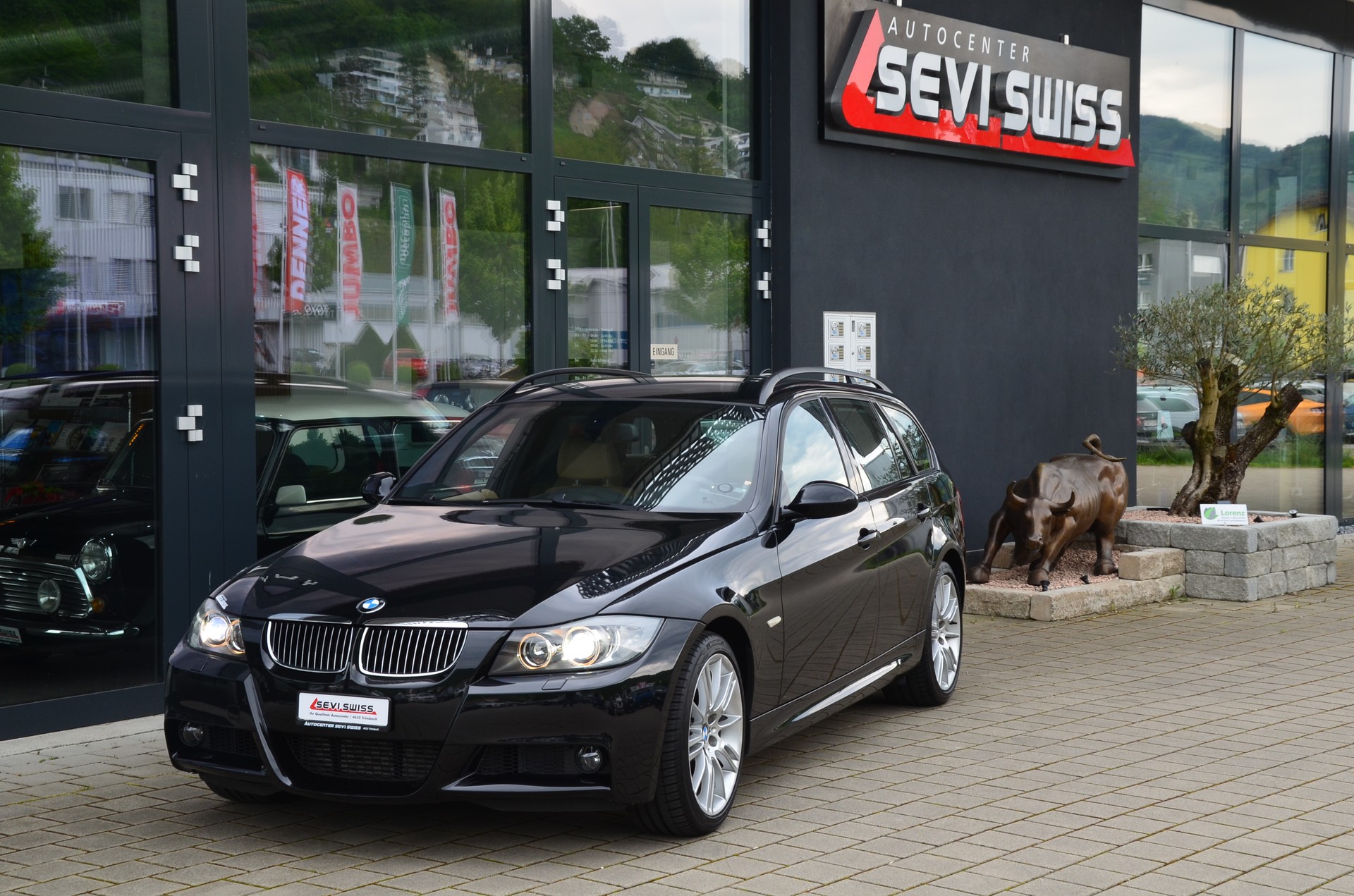 BMW 335xi Touring Steptronic*M-Sportpaket*Frisch ab MFK*-image-7