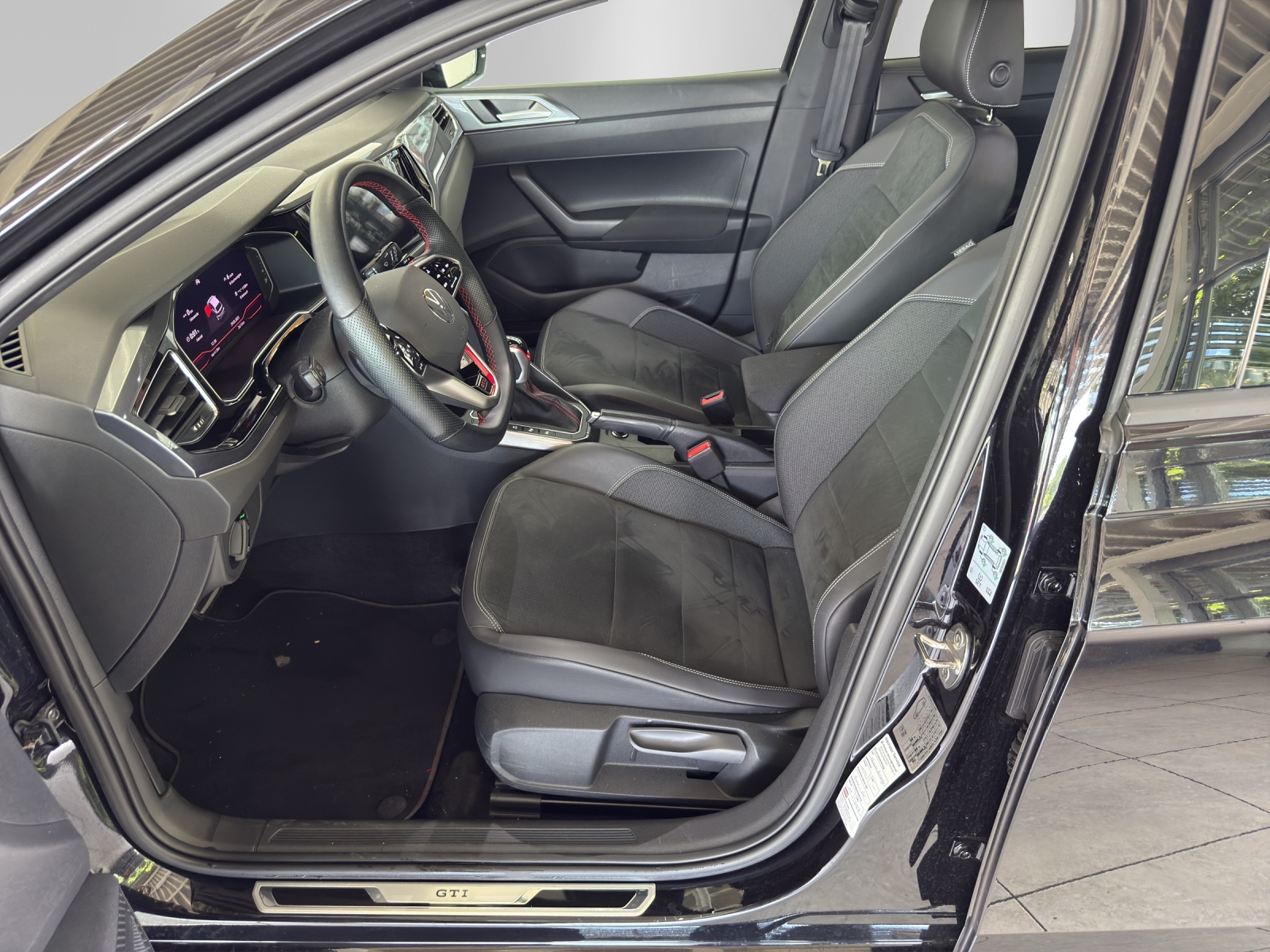 VW Polo 2.0 TSI GTI DSG, 8-fach breift-image-8