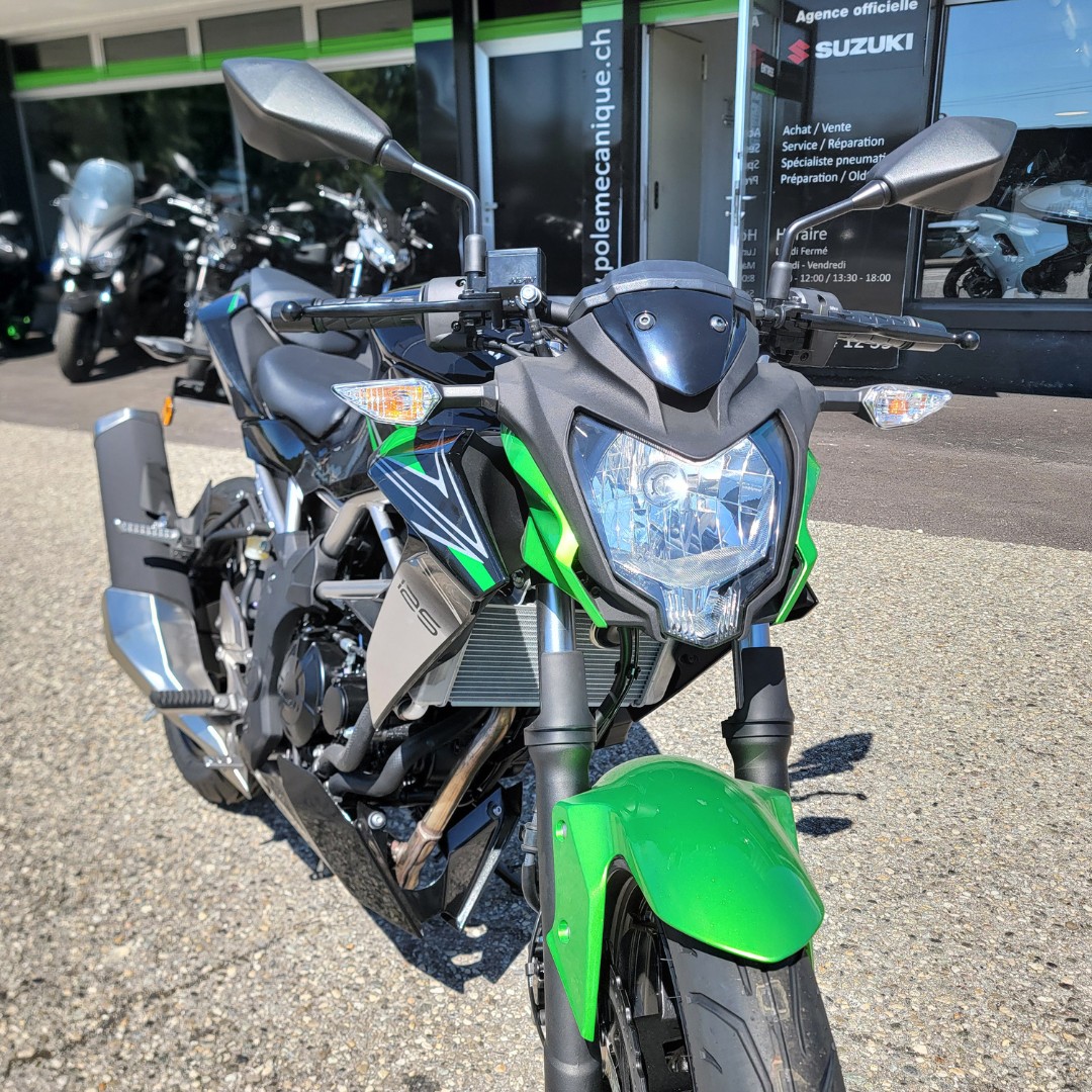 KAWASAKI Z 125-image-7