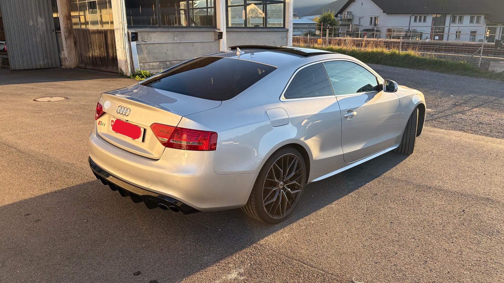 AUDI S5 Coupé 4.2 FSI quattro tiptronic-image-4