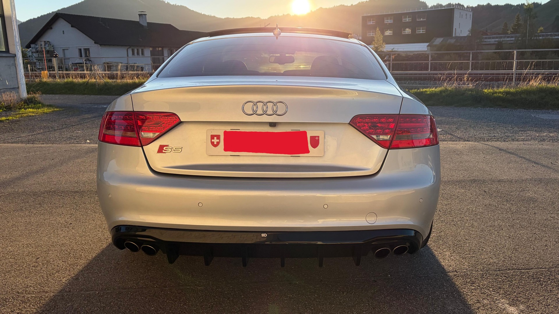AUDI S5 Coupé 4.2 FSI quattro tiptronic-image-5