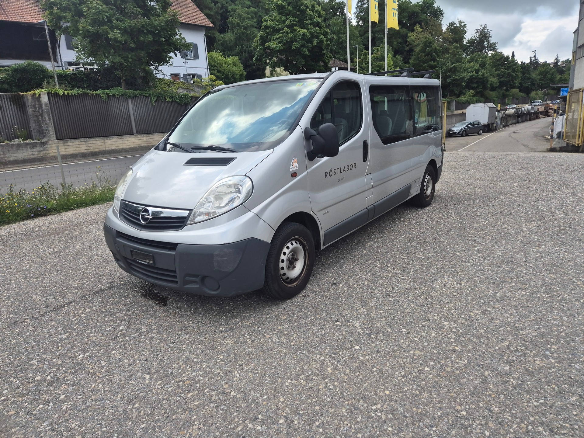 OPEL Vivaro 2.0i 2.9t L2H1-image-2