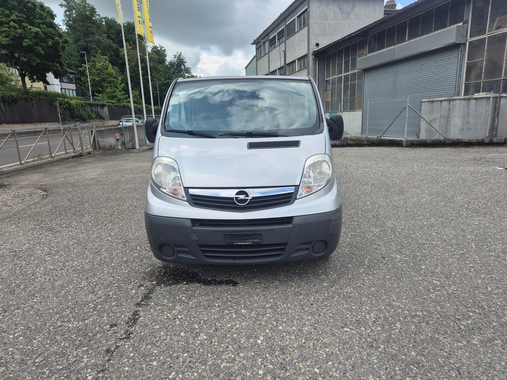 OPEL Vivaro 2.0i 2.9t L2H1-image-0