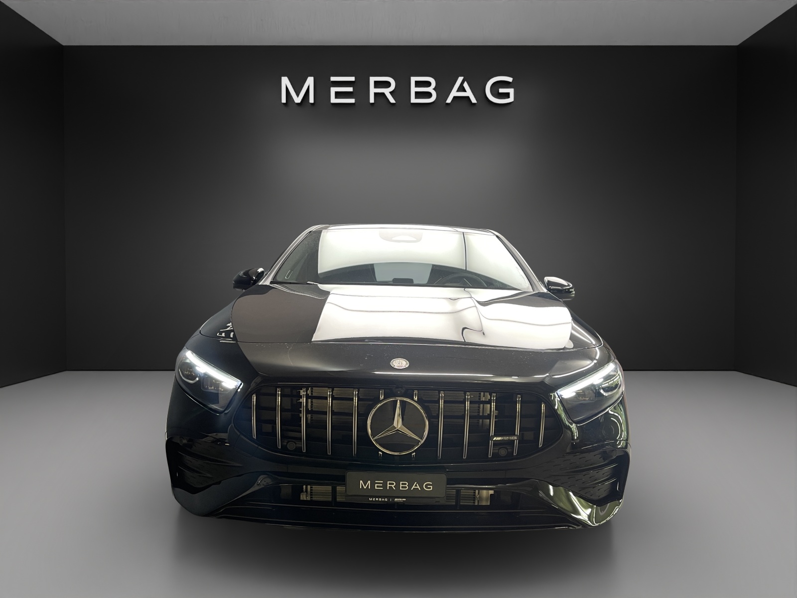 MERCEDES-BENZ A 35 AMG-image-1