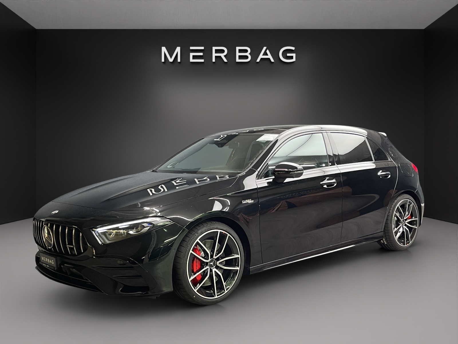 MERCEDES-BENZ A 35 AMG