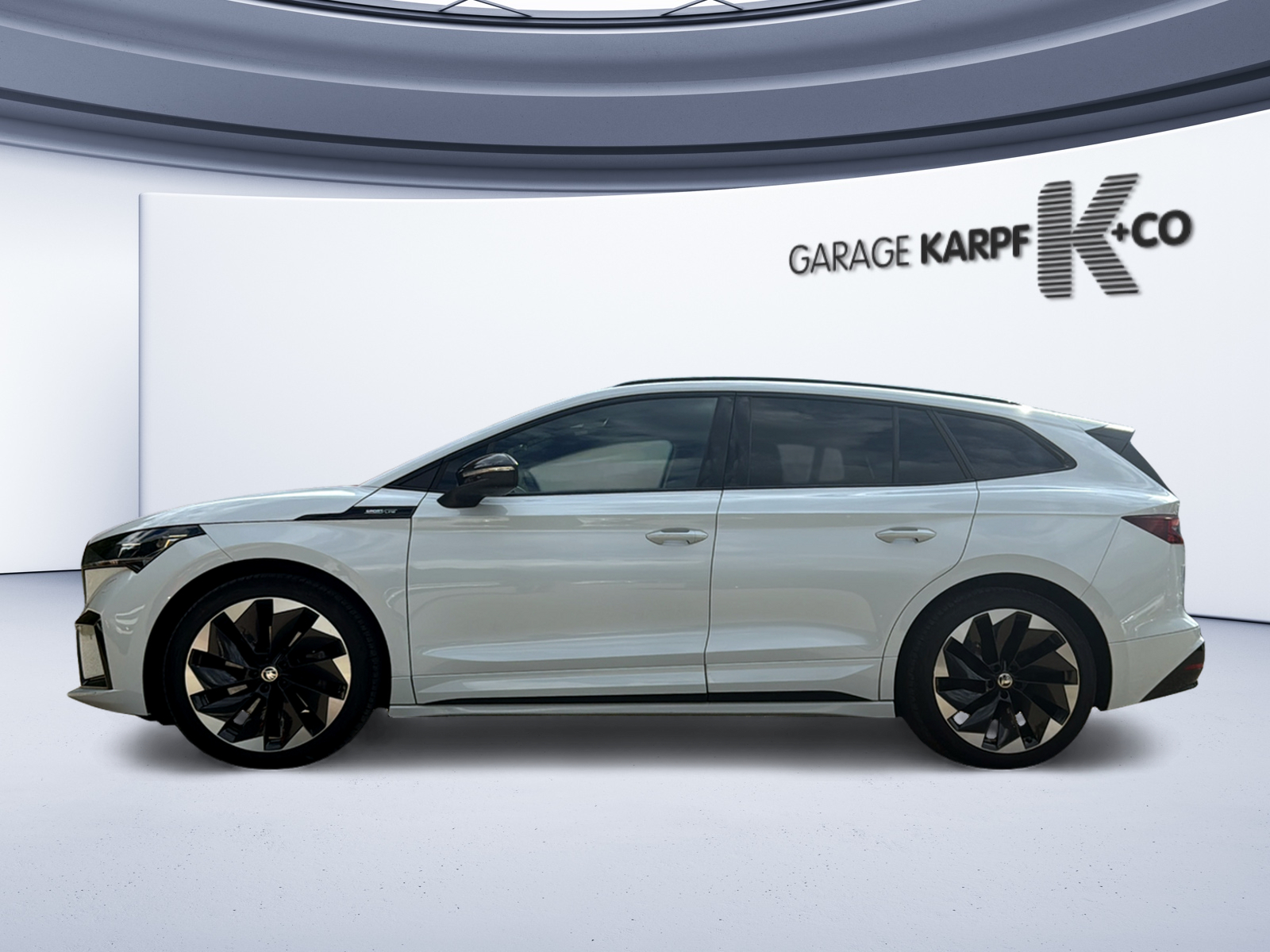 SKODA Enyaq iV 80x SportLine-image-1