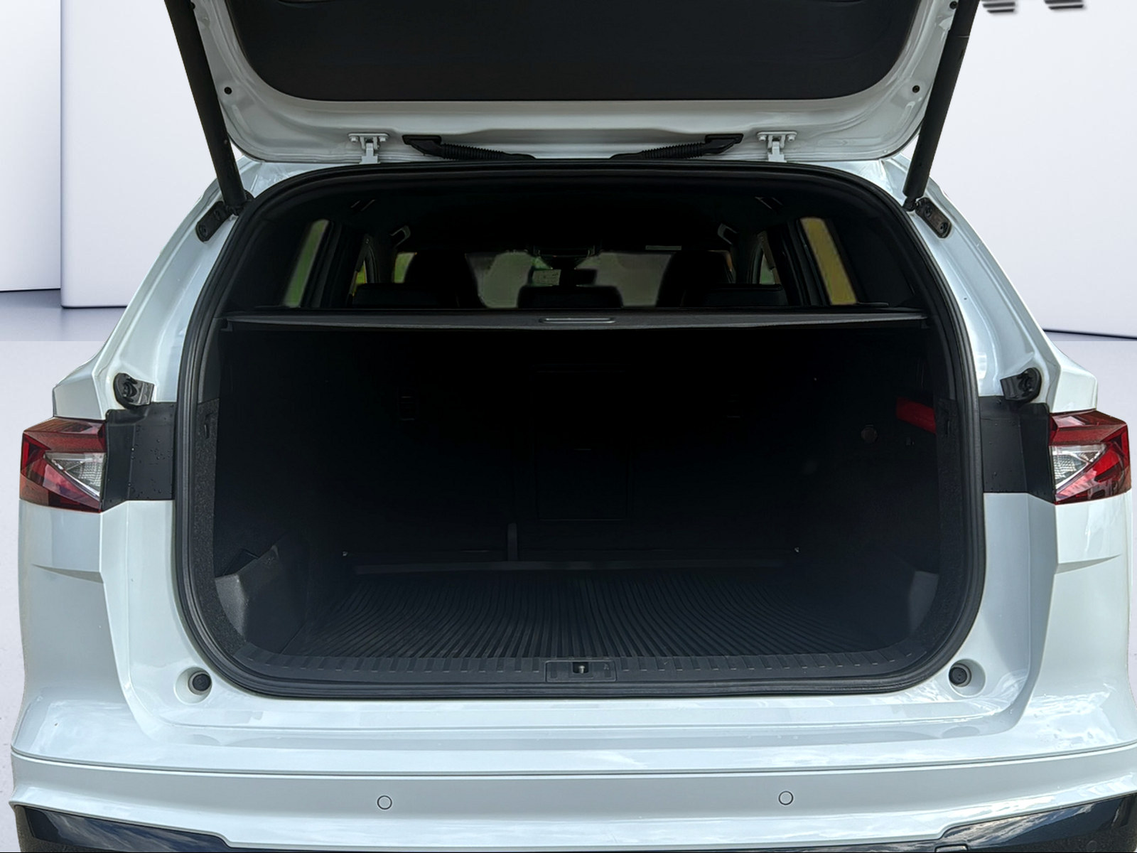 SKODA Enyaq iV 80x SportLine-image-8