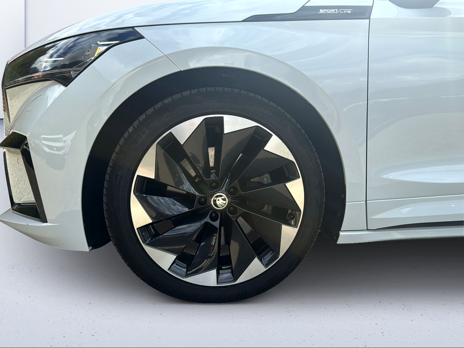 SKODA Enyaq iV 80x SportLine-image-14
