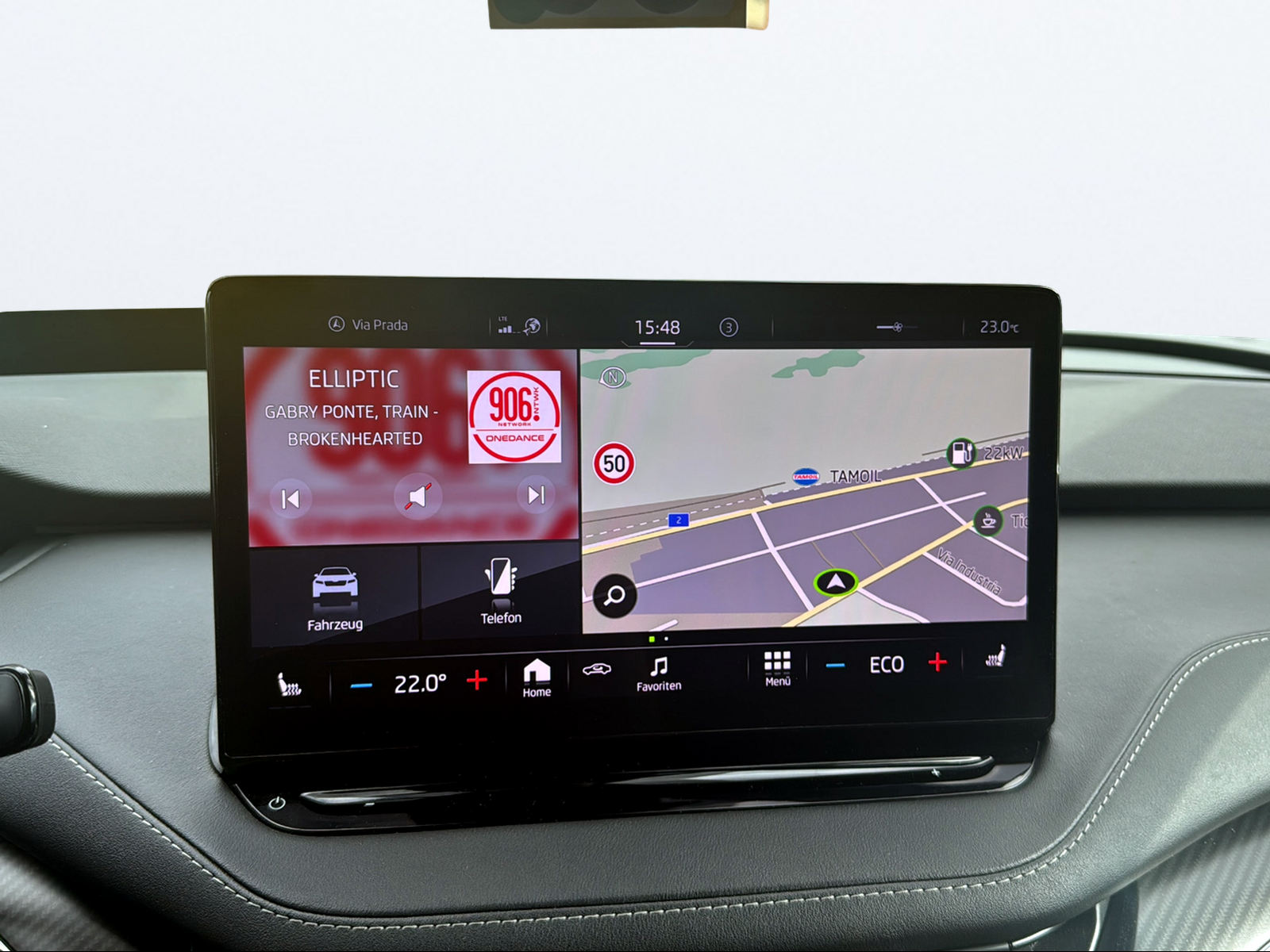 SKODA Enyaq iV 80x SportLine-image-12