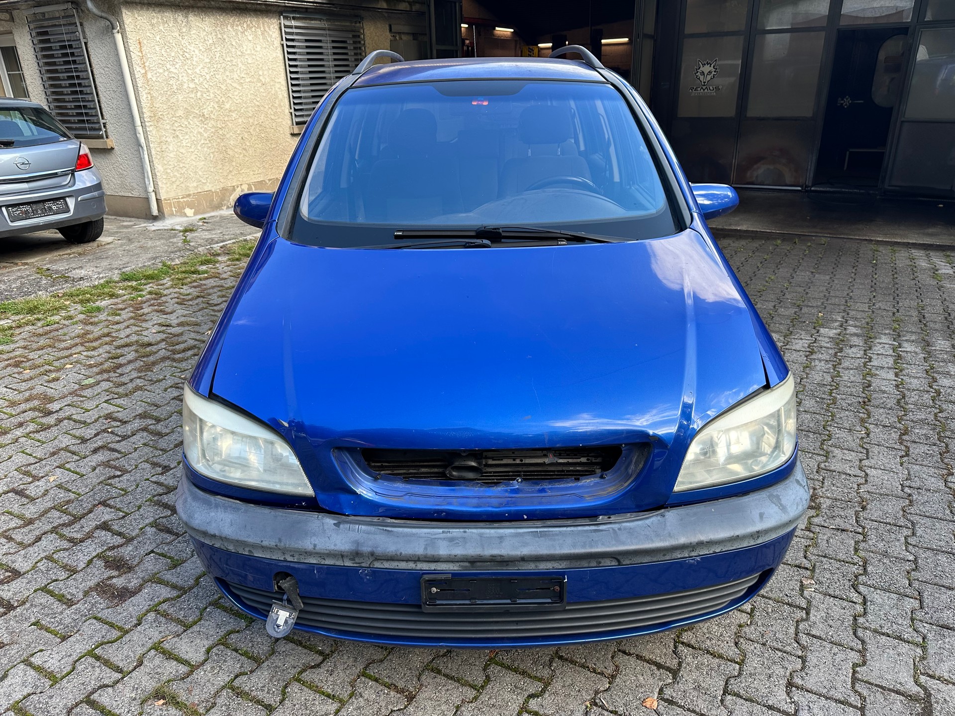 OPEL Zafira 2.2i 16V Linea Fresca FIXPREIS-image-2