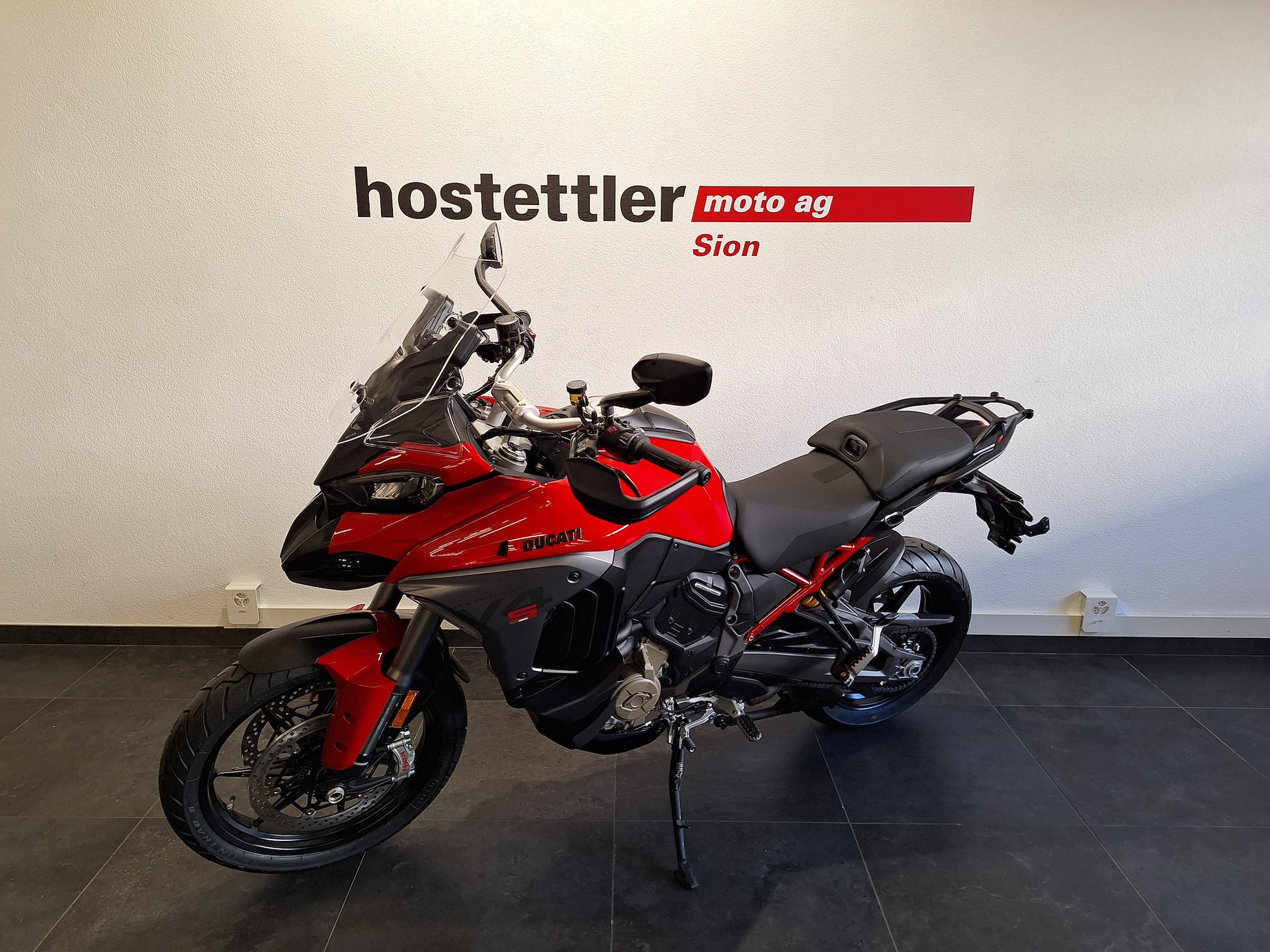 DUCATI Multistrada V4 S Sport Travel & Radar-showroom-element-3