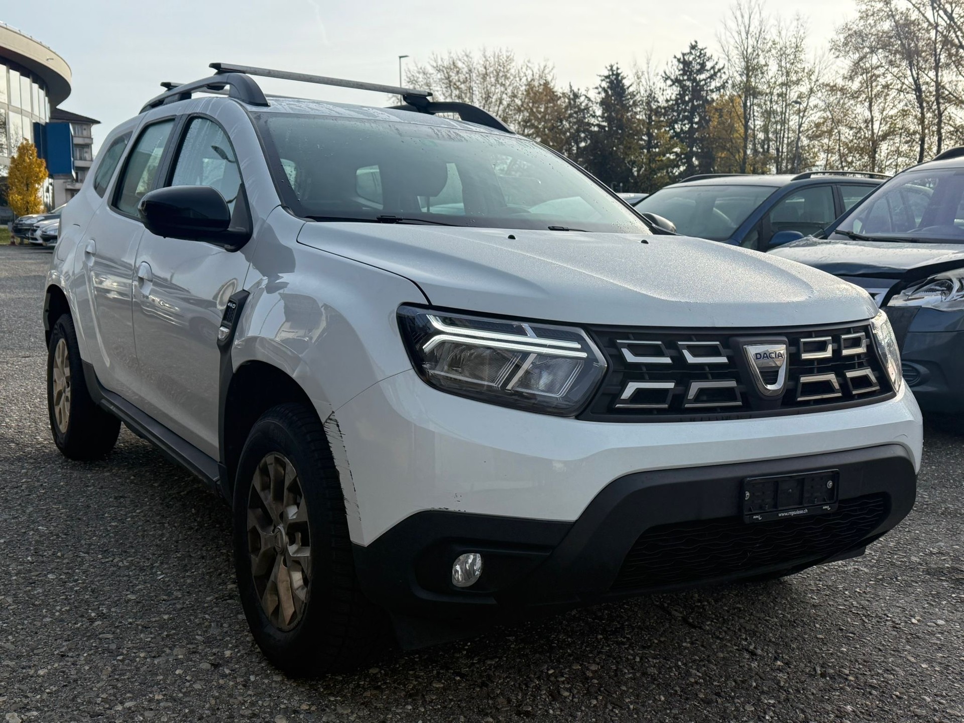DACIA Duster dCi 115 Celebration 4x4-image-3