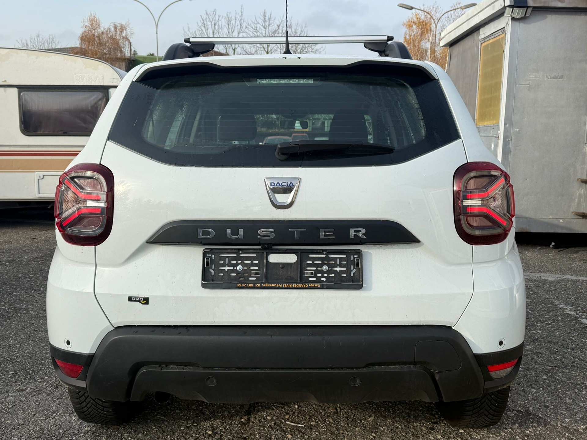 DACIA Duster dCi 115 Celebration 4x4-image-7