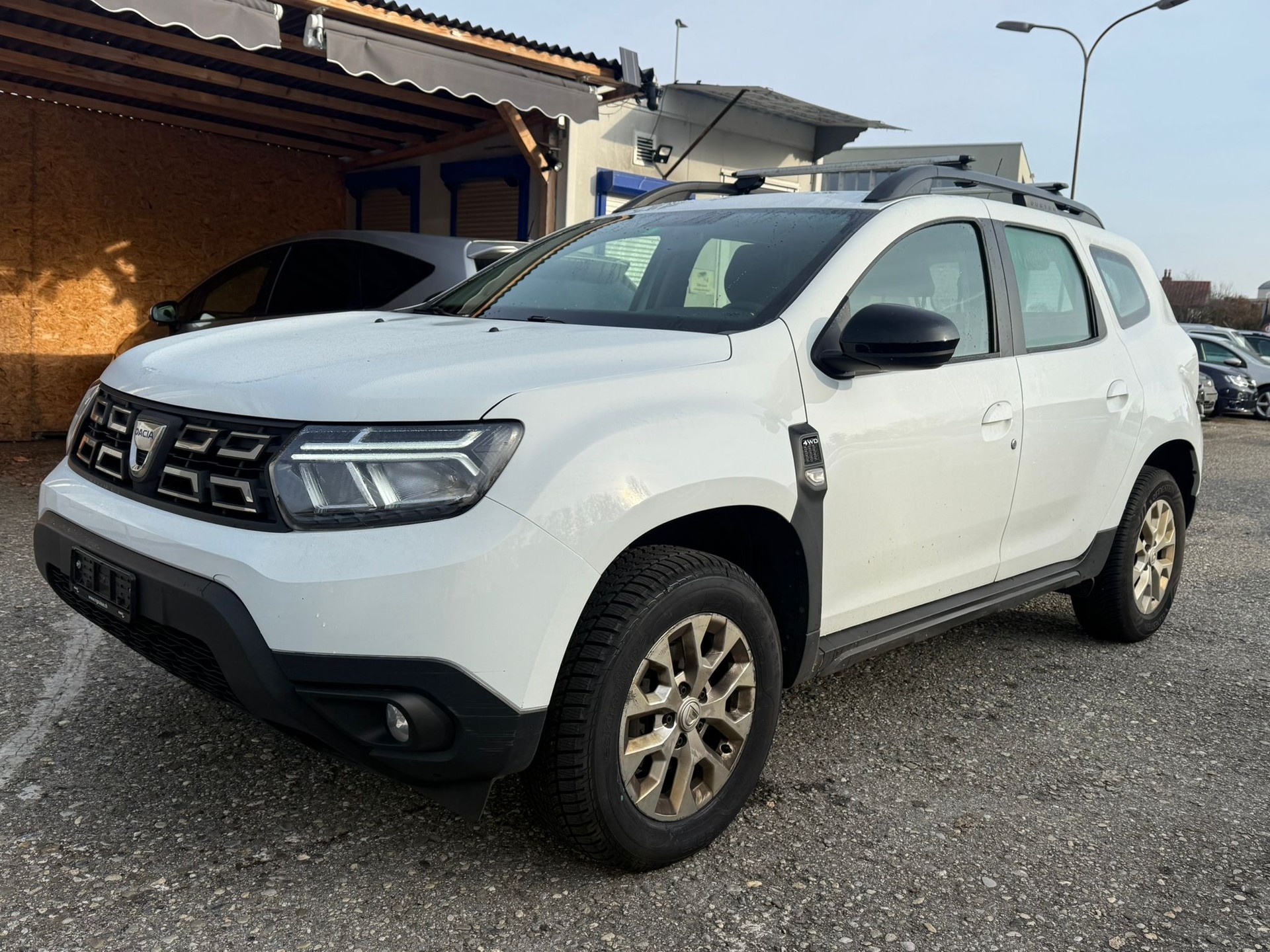 DACIA Duster dCi 115 Celebration 4x4-image-1