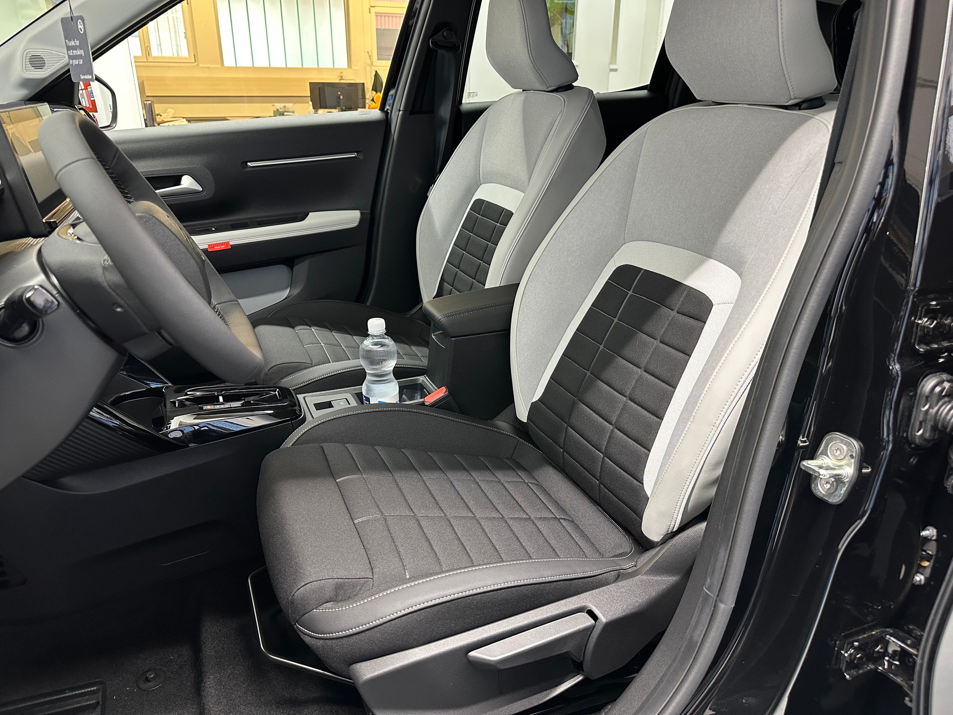 CITROEN e-C3 44kWh Max-image-8