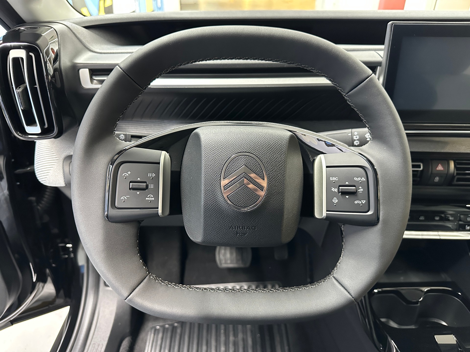 CITROEN e-C3 44kWh Max-image-11