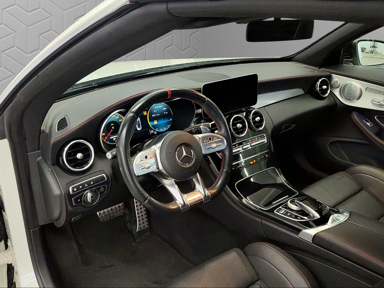 MERCEDES-BENZ C 43 Cabriolet AMG 4Matic 9G-Tronic-image-11