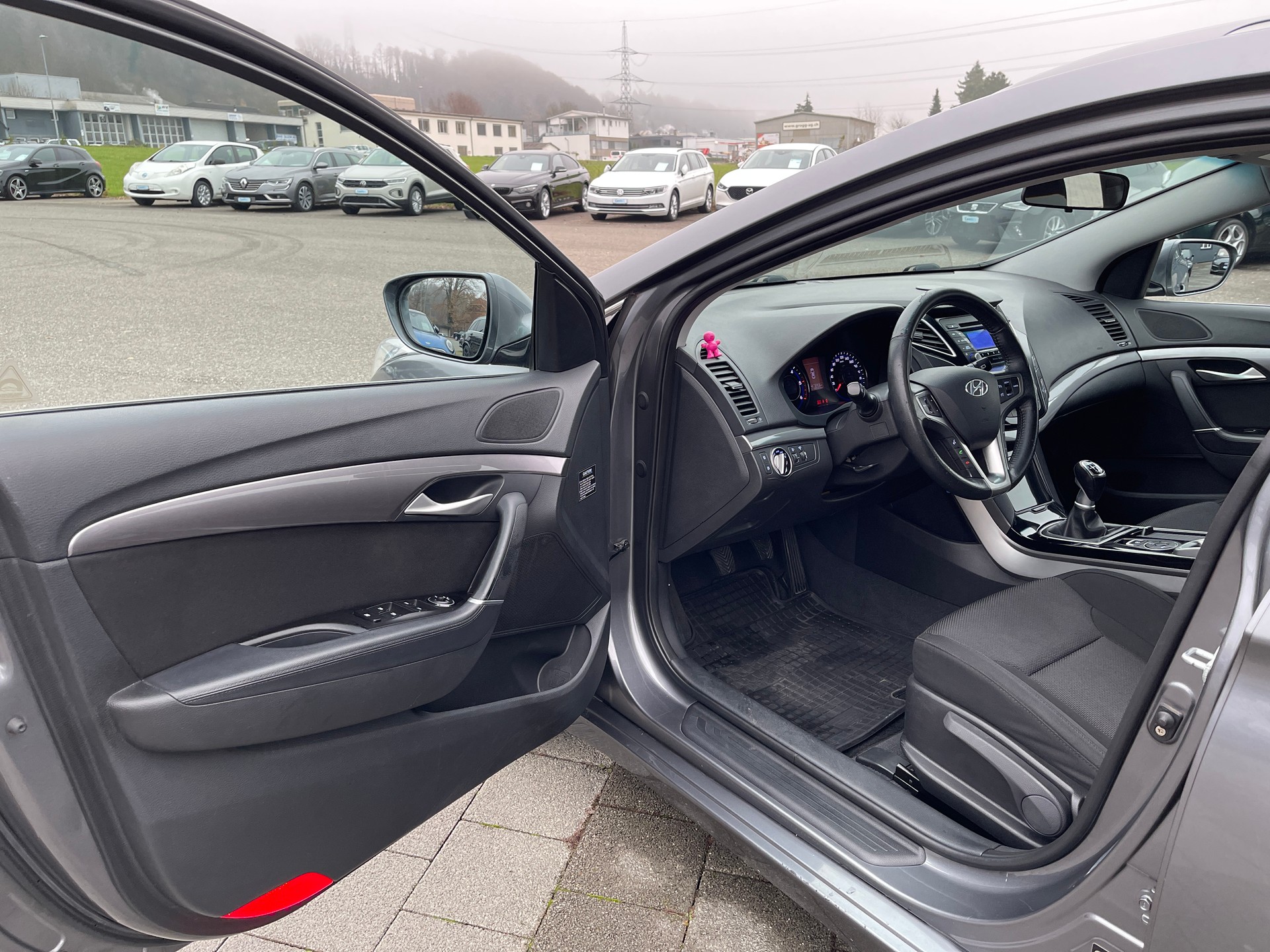HYUNDAI i40 Wagon 1.7 CRDI ISG Comfort-image-6