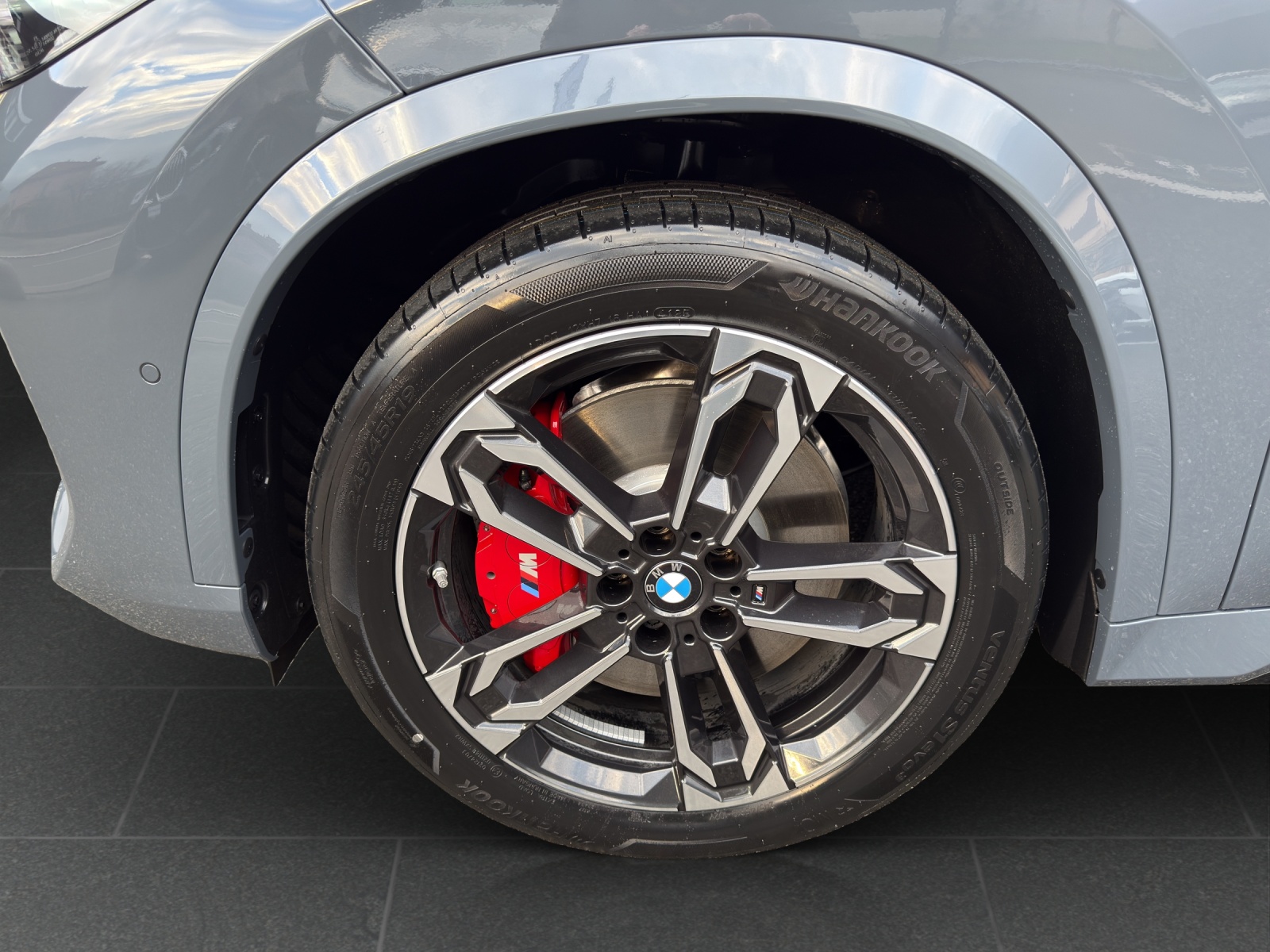 BMW X1 xDrive 23d 48V M Sport Pro-image-8