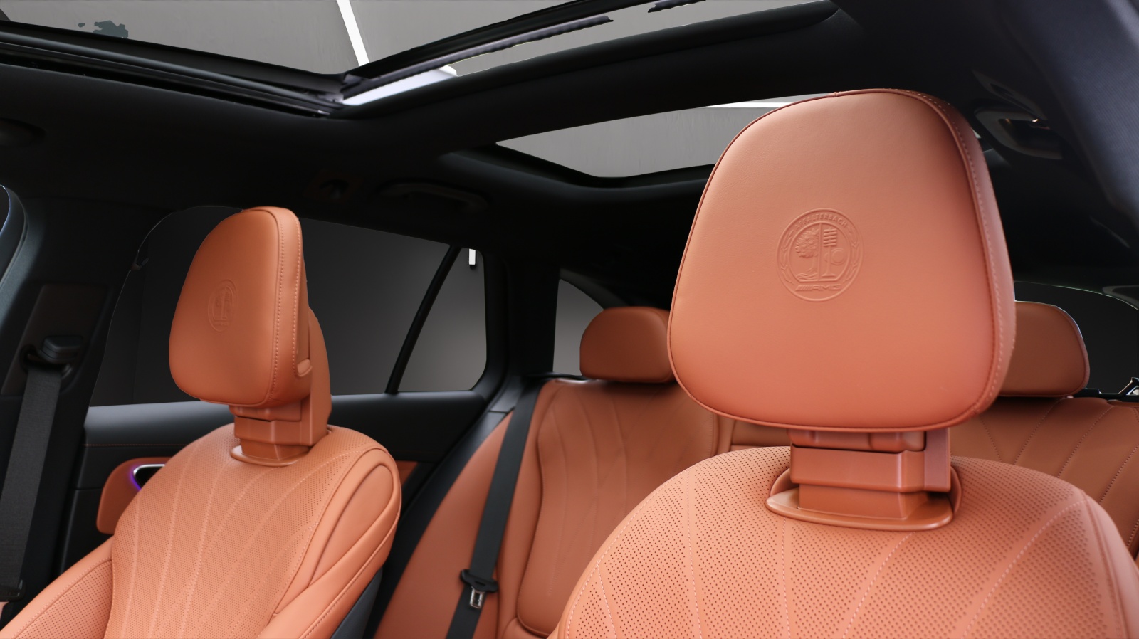 MERCEDES-BENZ C 43 AMG T 4M Executive-image-11